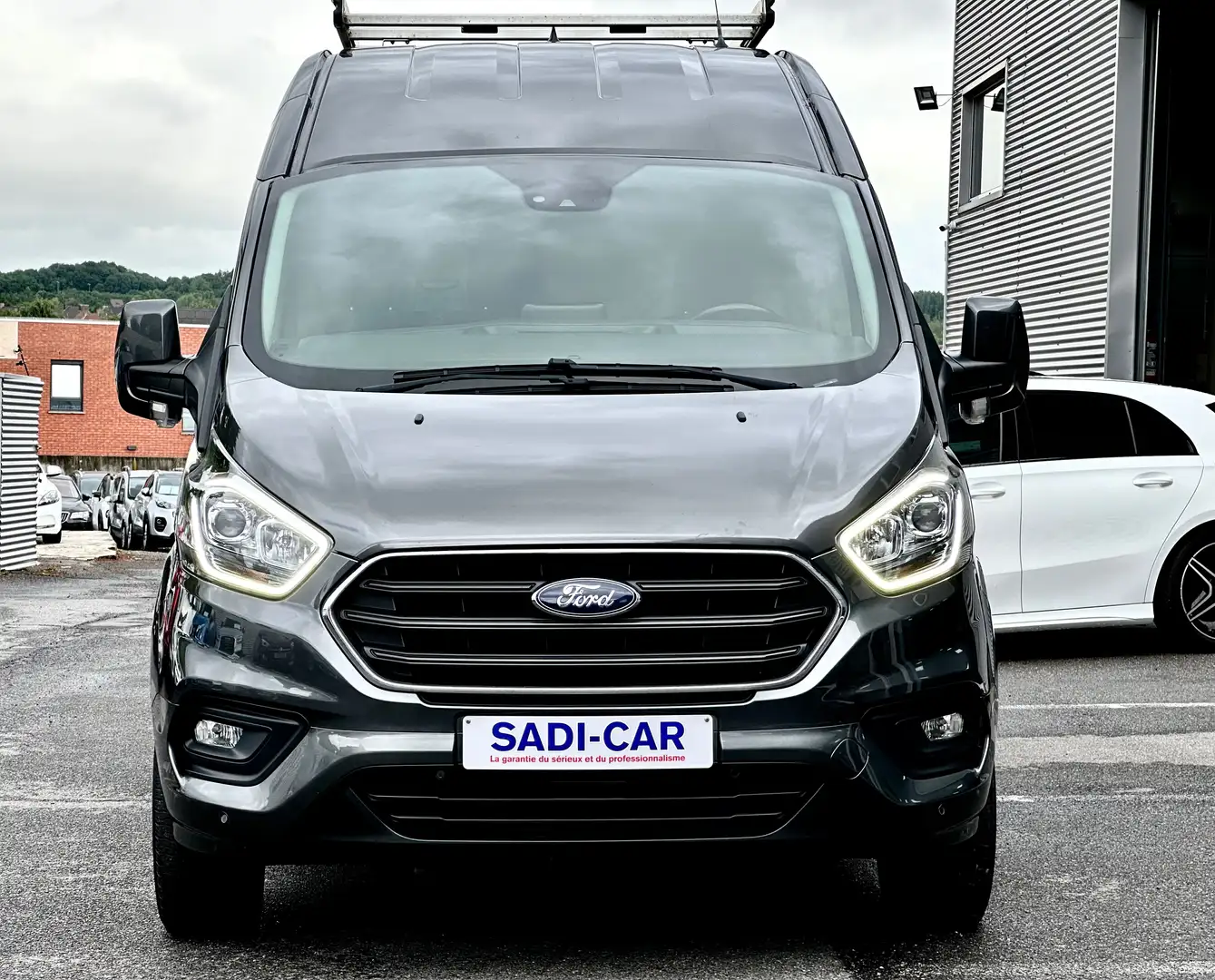 Ford Transit CUSTOM - 2.0 TDCi 170cv L2H2 Limited - 2