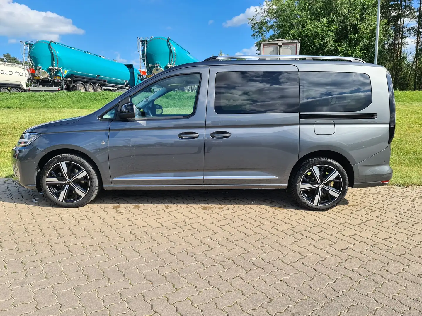Volkswagen Caddy Style Maxi DSG AHK LED STDHZG 7 Si Grau - 1