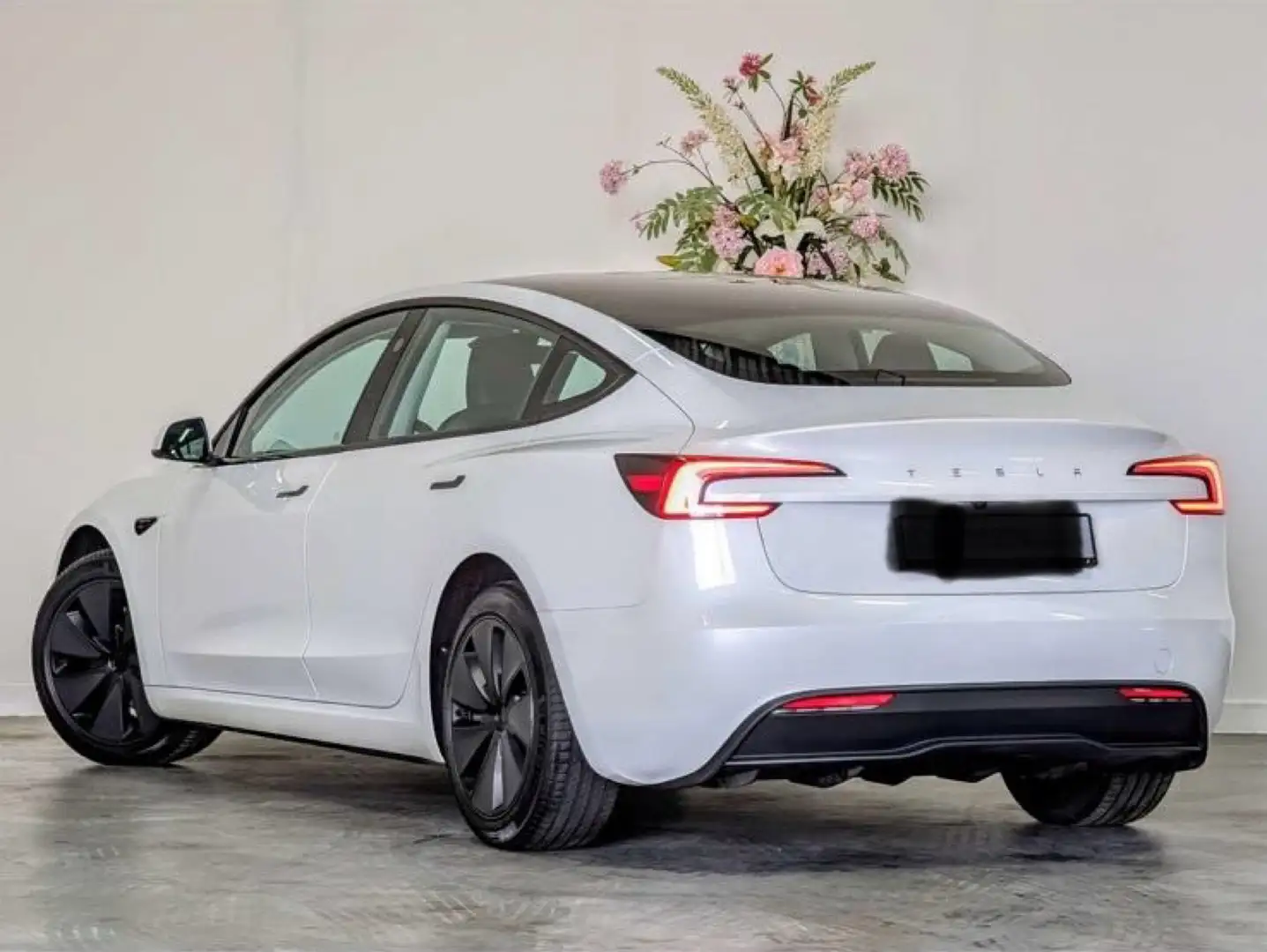 Tesla Model 3 RWD 60 KWH Highland 28-12-2023 Actieradius: 554 km bijela - 2