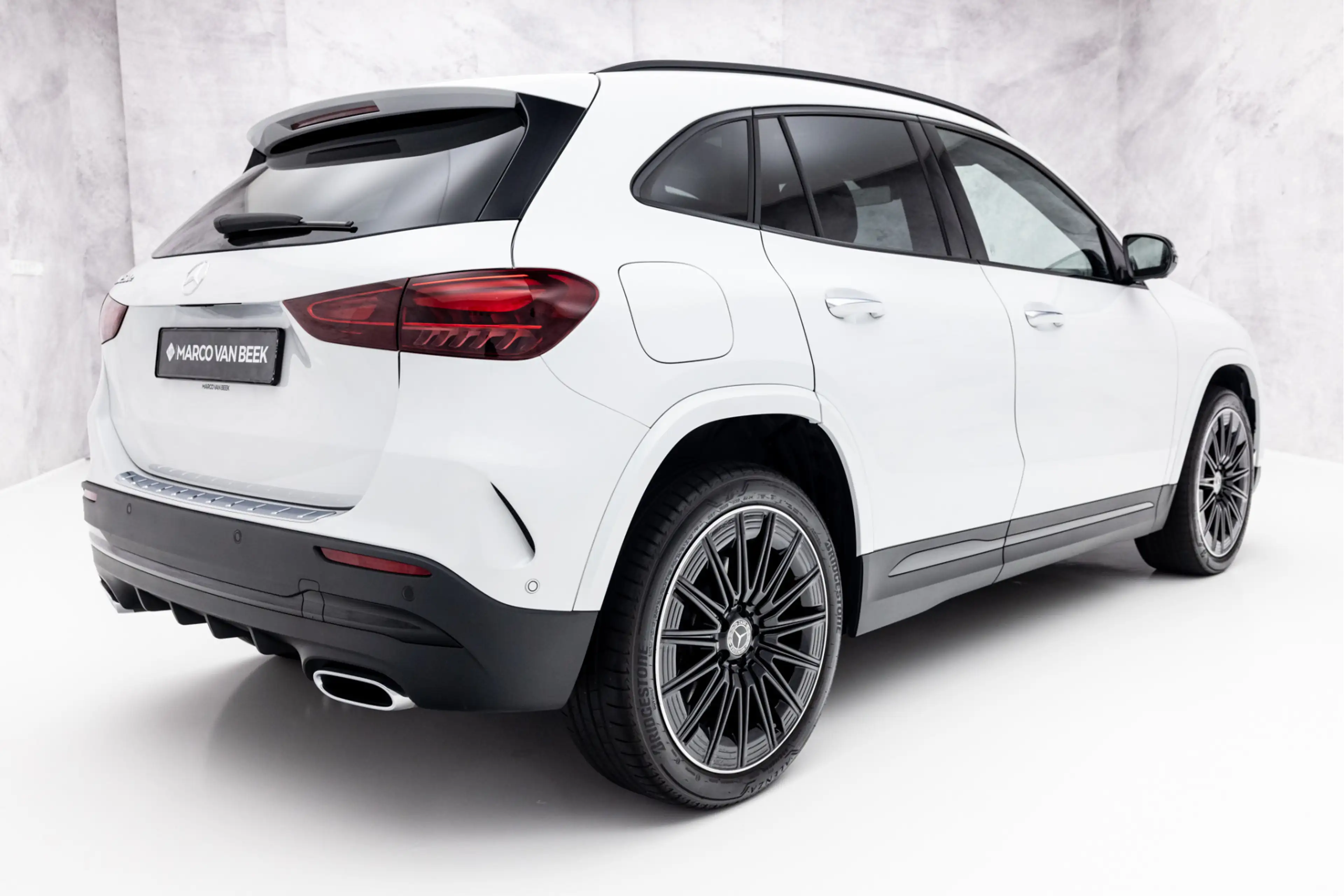 Mercedes-Benz GLA 250 e AMG Line | Facelift | Pano | Memory | ACC | 360 — photo 2