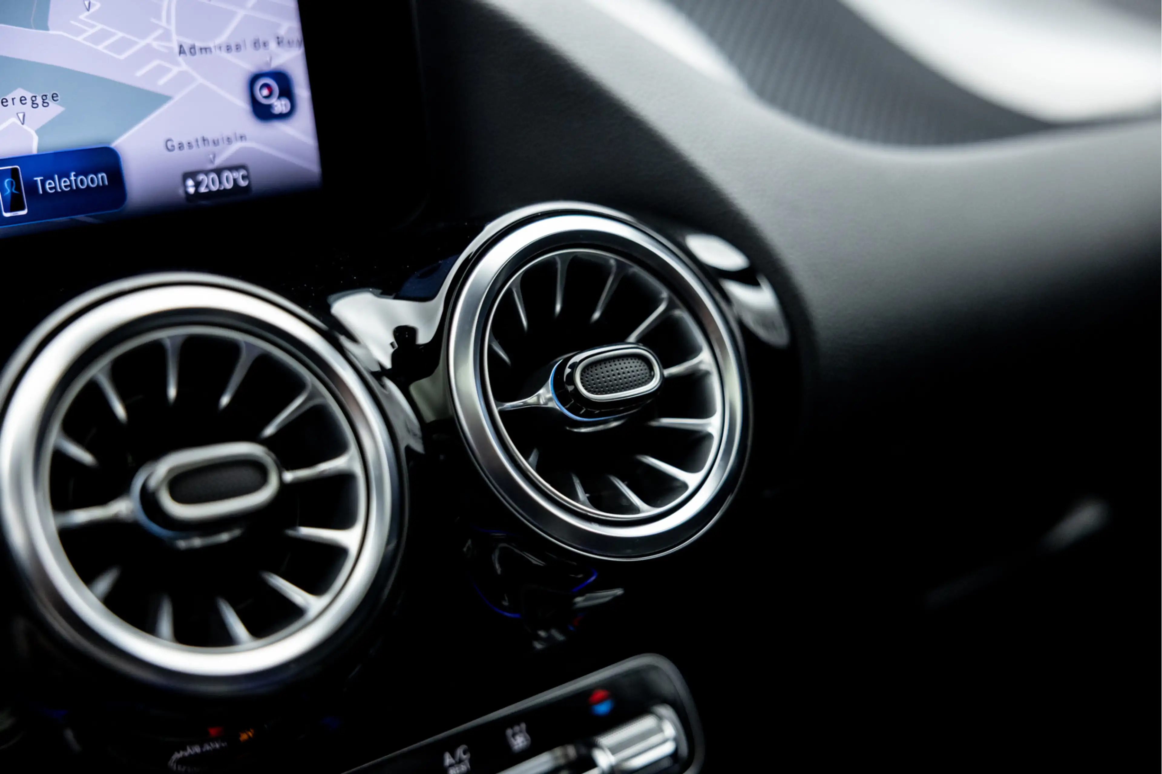 Mercedes-Benz GLA 250 e AMG Line | Facelift | Pano | Memory | ACC | 360 — photo 46