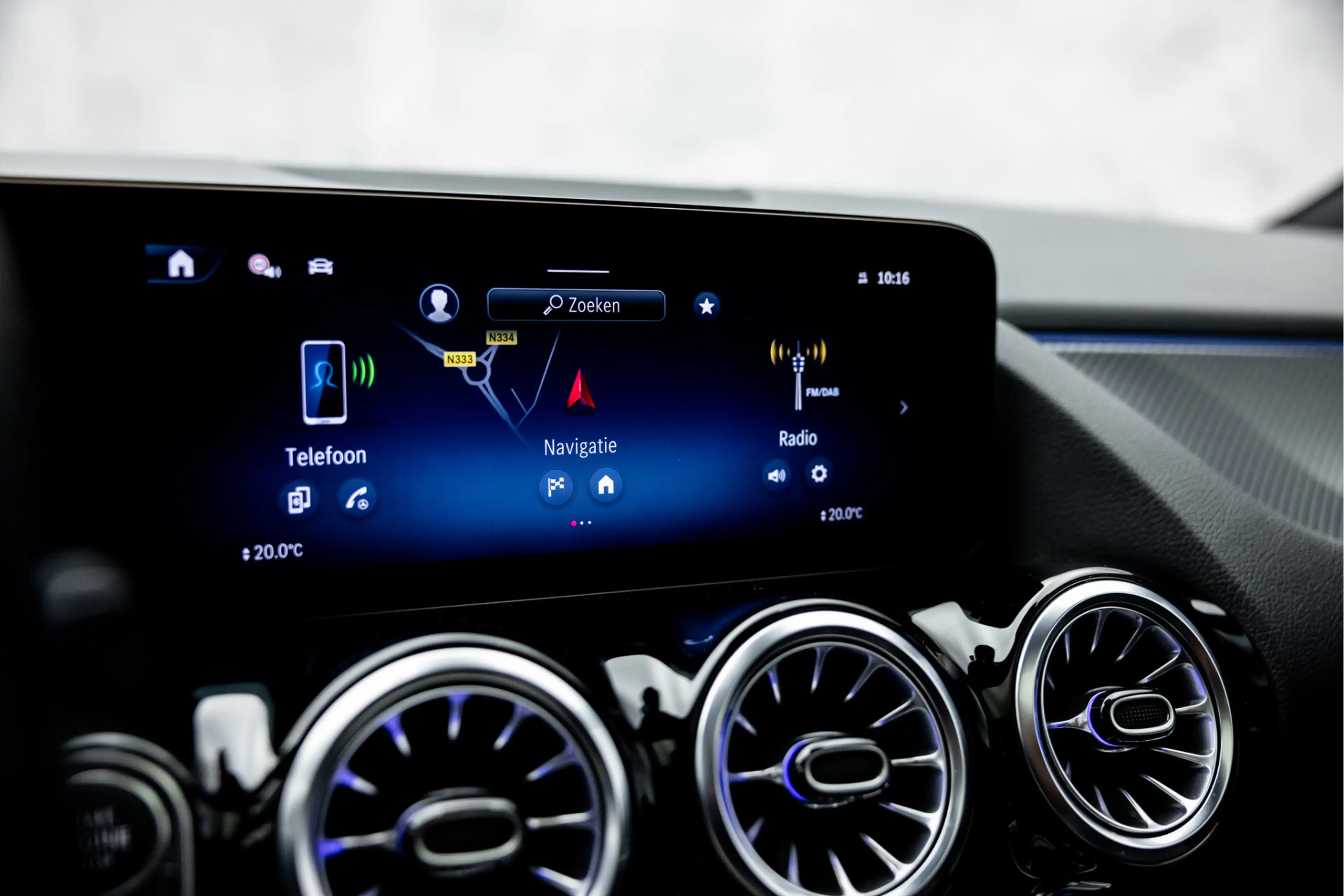 Mercedes-Benz GLA 250 e AMG Line | Facelift | Pano | Memory | ACC | 360 — photo 37