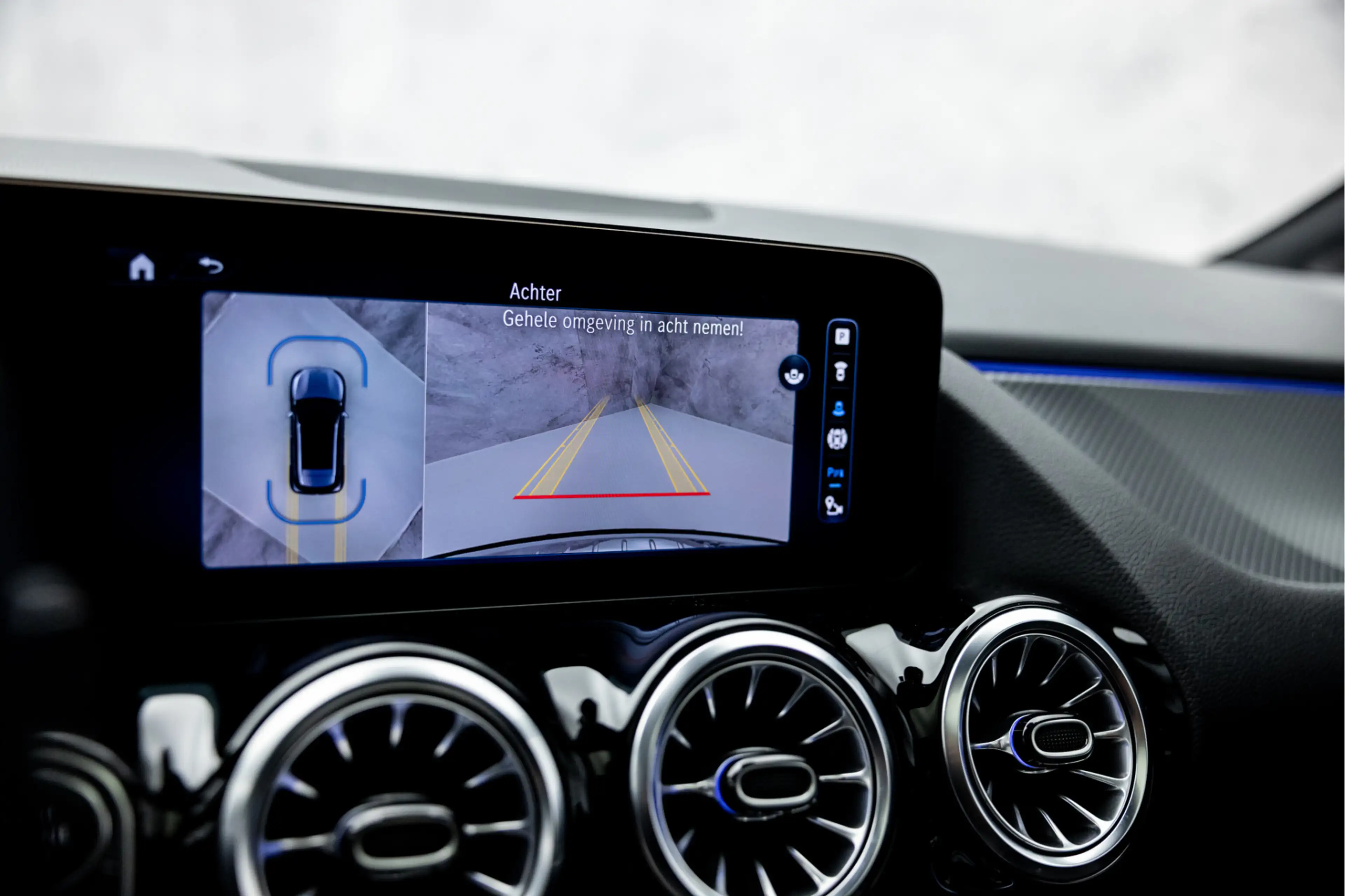 Mercedes-Benz GLA 250 e AMG Line | Facelift | Pano | Memory | ACC | 360 — photo 38
