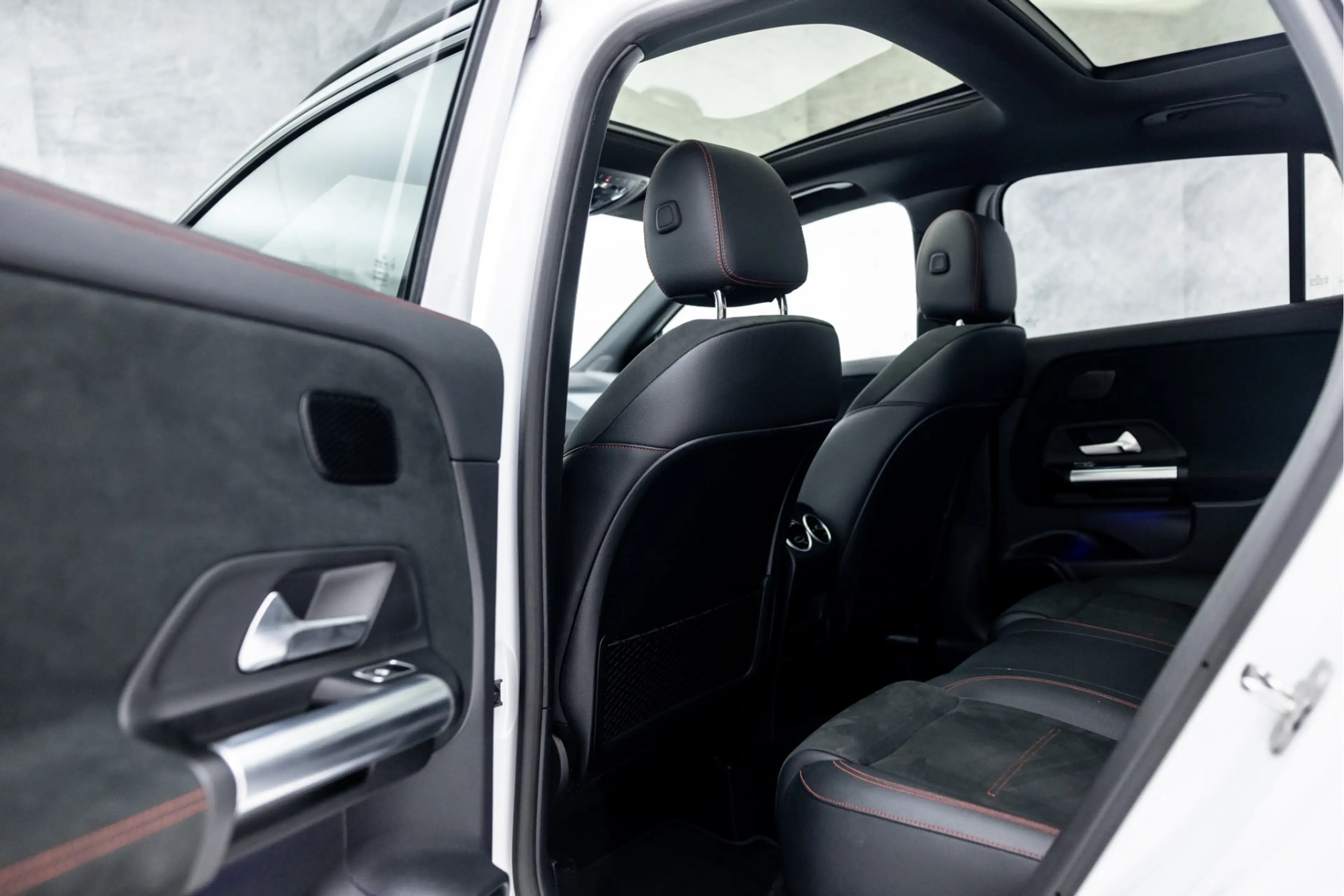 Mercedes-Benz GLA 250 e AMG Line | Facelift | Pano | Memory | ACC | 360 — photo 13
