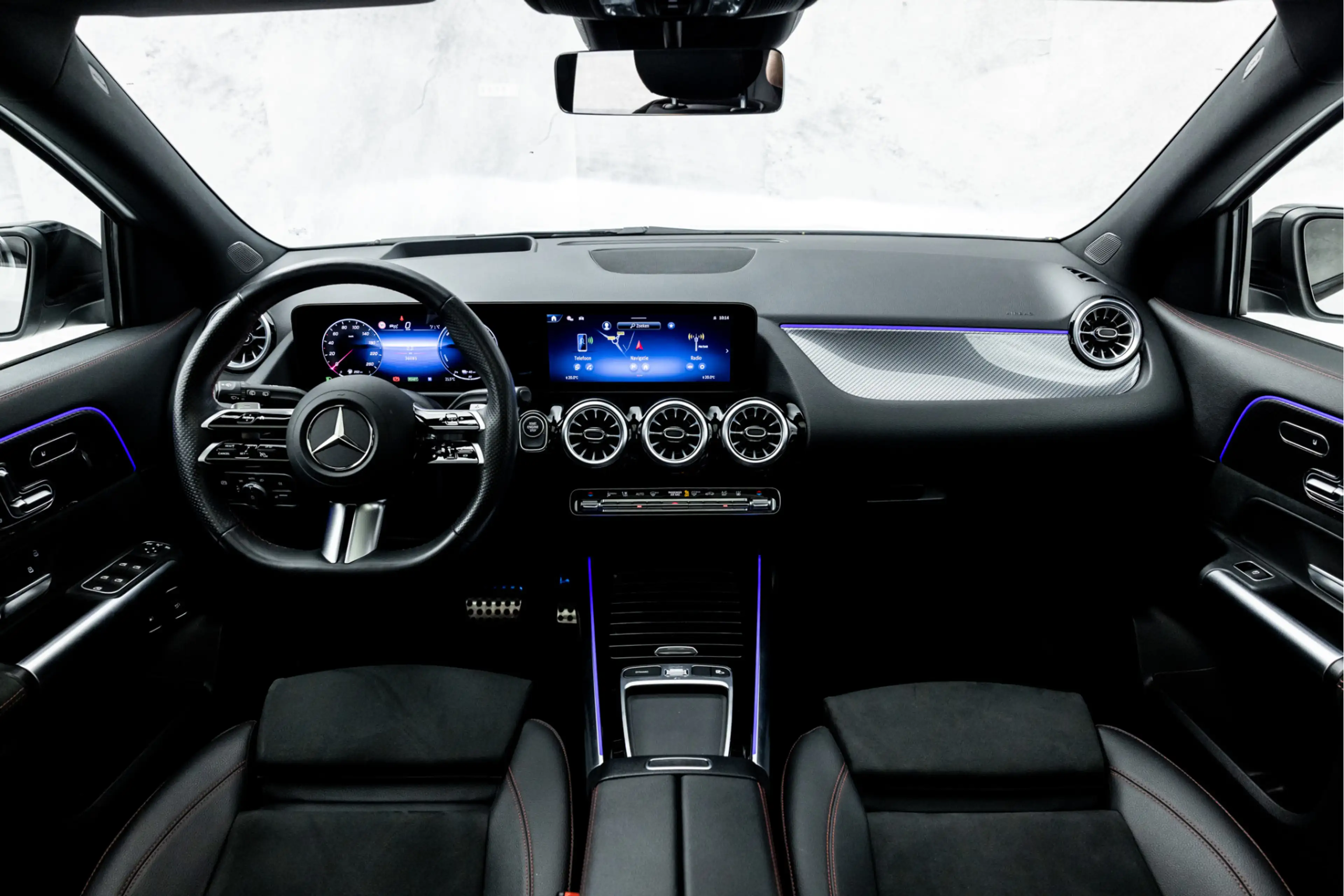 Mercedes-Benz GLA 250 e AMG Line | Facelift | Pano | Memory | ACC | 360 — photo 16