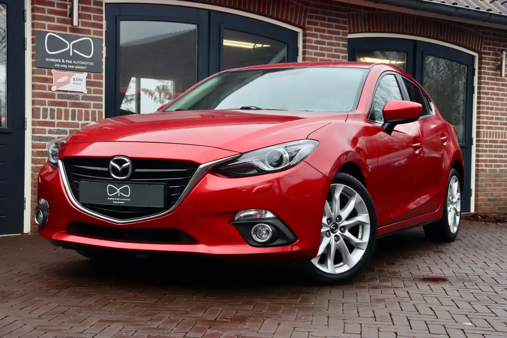 Mazda 3 2.0 TS+ | NAVIGATIE | XENON | BOSE | CRUISE | STOE Rosso - 1