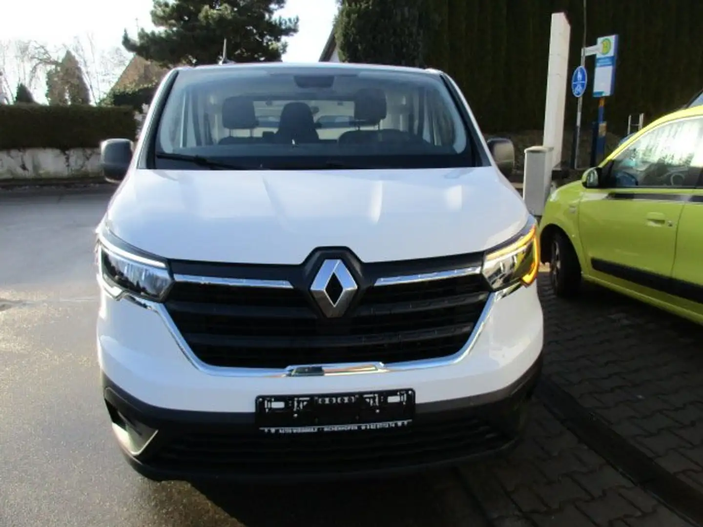 Renault Trafic L1H1 3,0t Komfort 2.0 dci 130 Klima PDC Bluetooth Blanc - 2