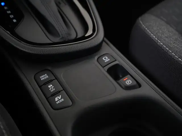 Toyota Yaris Cross view 11