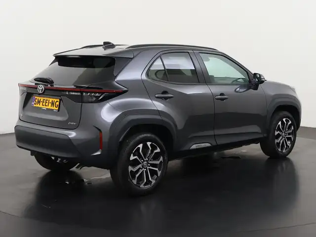 Toyota Yaris Cross view 5