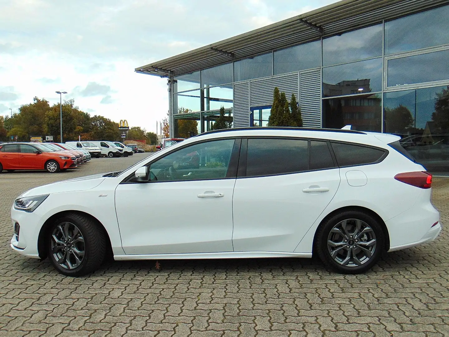Ford Focus Turnier 1.0 EcoBoost ST-Line - LED - Cam - Blanc - 2