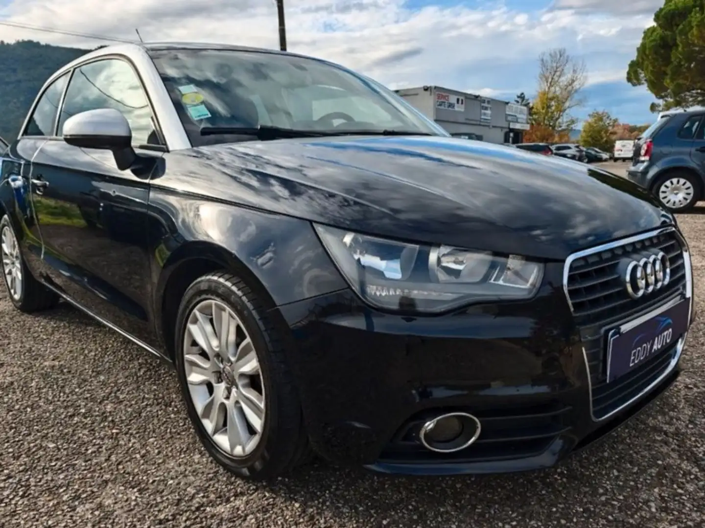 Audi A1 1.6 tdi Schwarz - 1