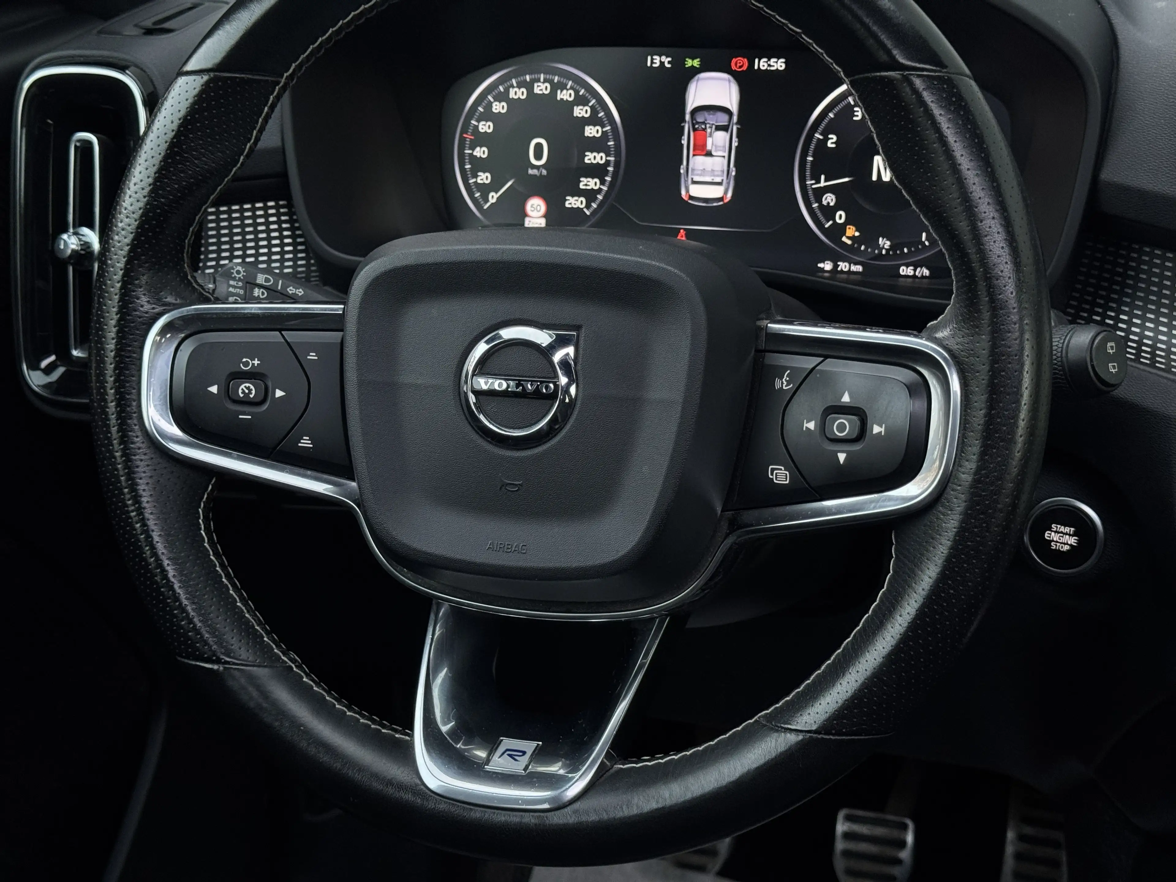 Volvo XC40 XC40 T3 RDesign Pano Leder Camera Garantie * — photo 10