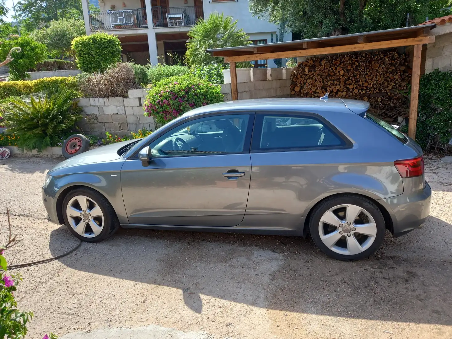 Audi A3 2.0 tdi Ambition - 2
