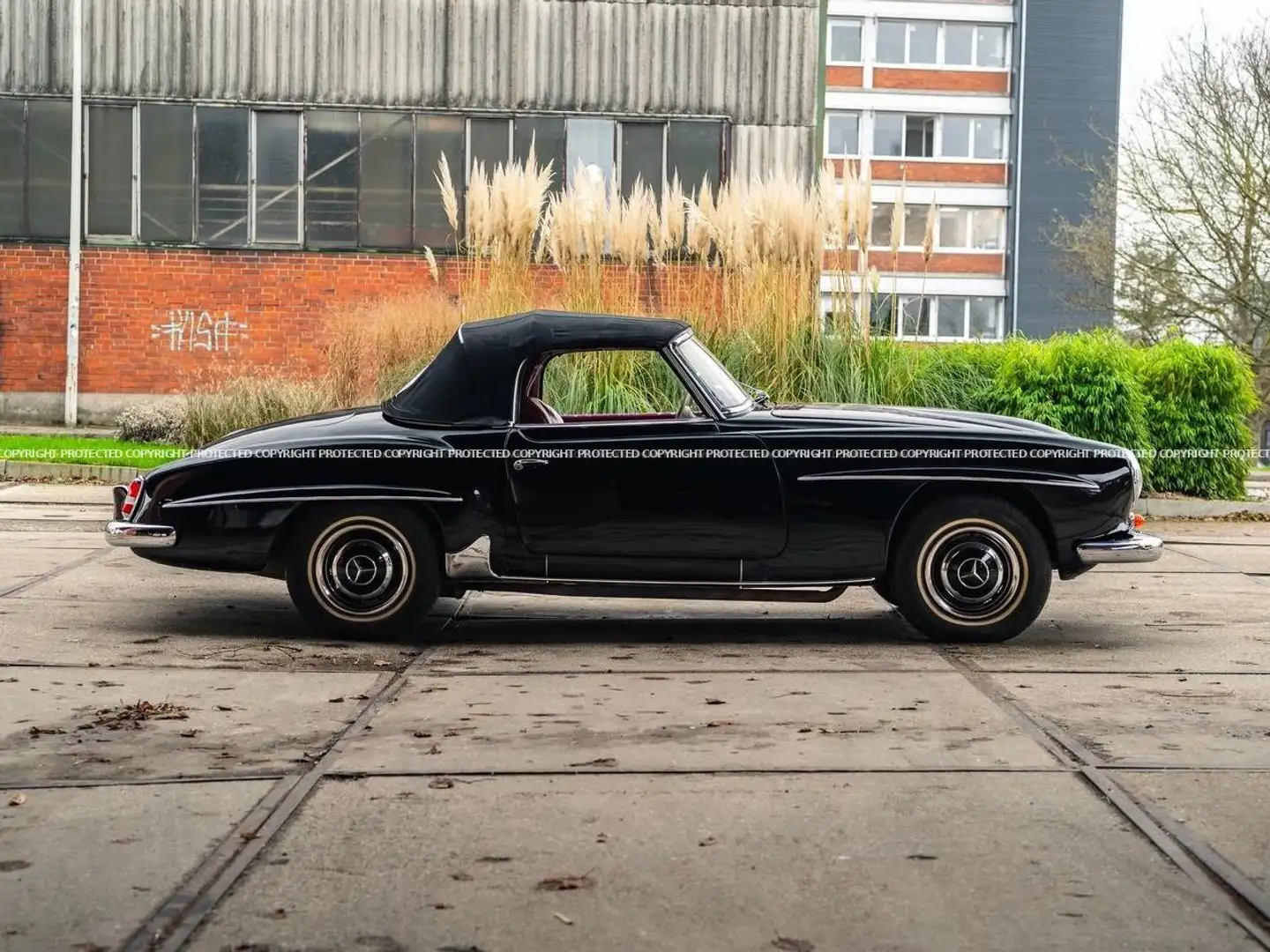 Mercedes-Benz 190 W121 190 SL - 1