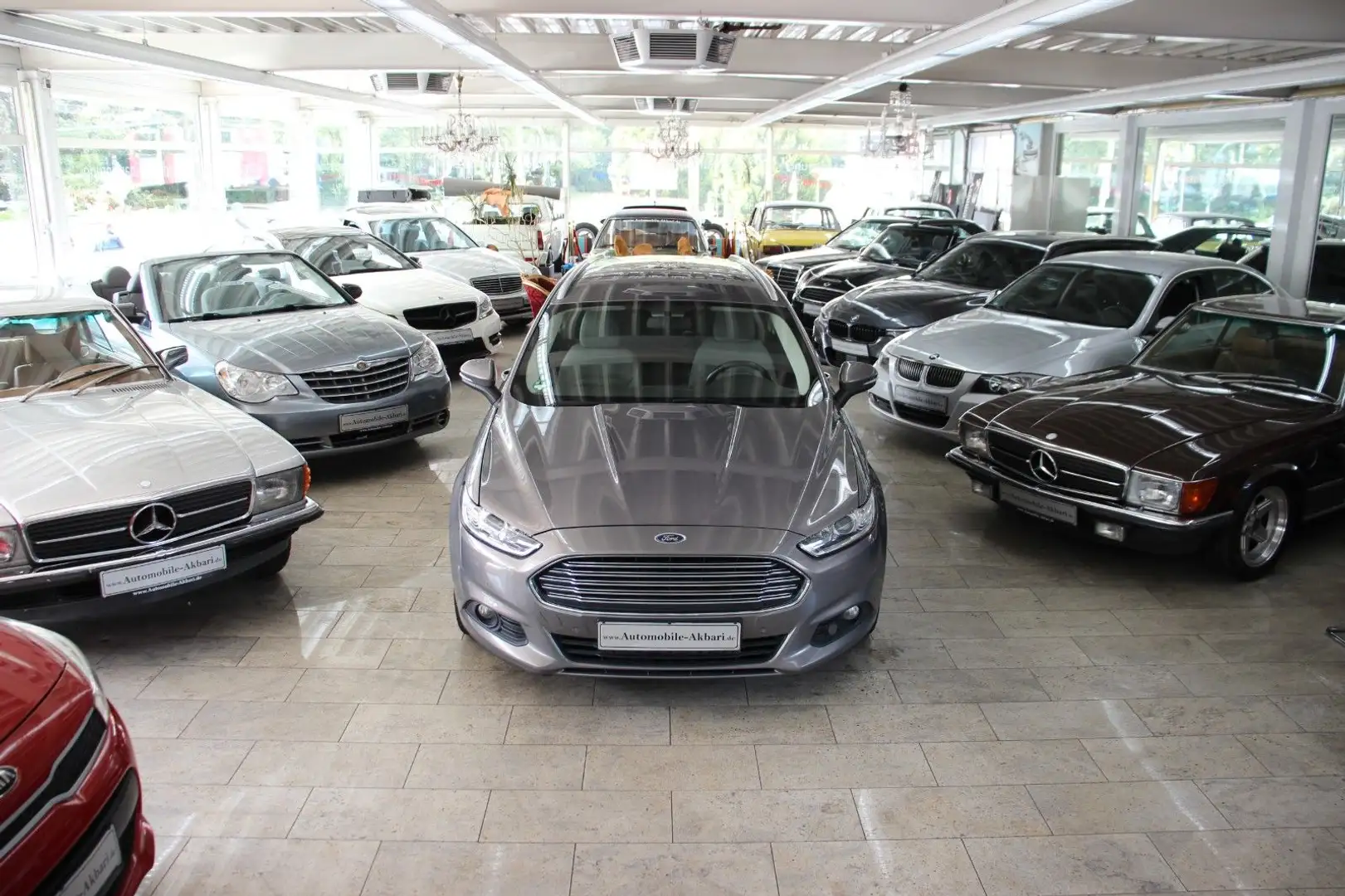 Ford Mondeo Turnier Braun - 1