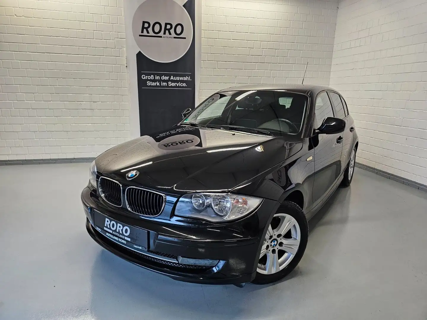 BMW 116 d + 1.Hand/2xKlimaauto./8.Reifen/TMP/LS Noir - 1
