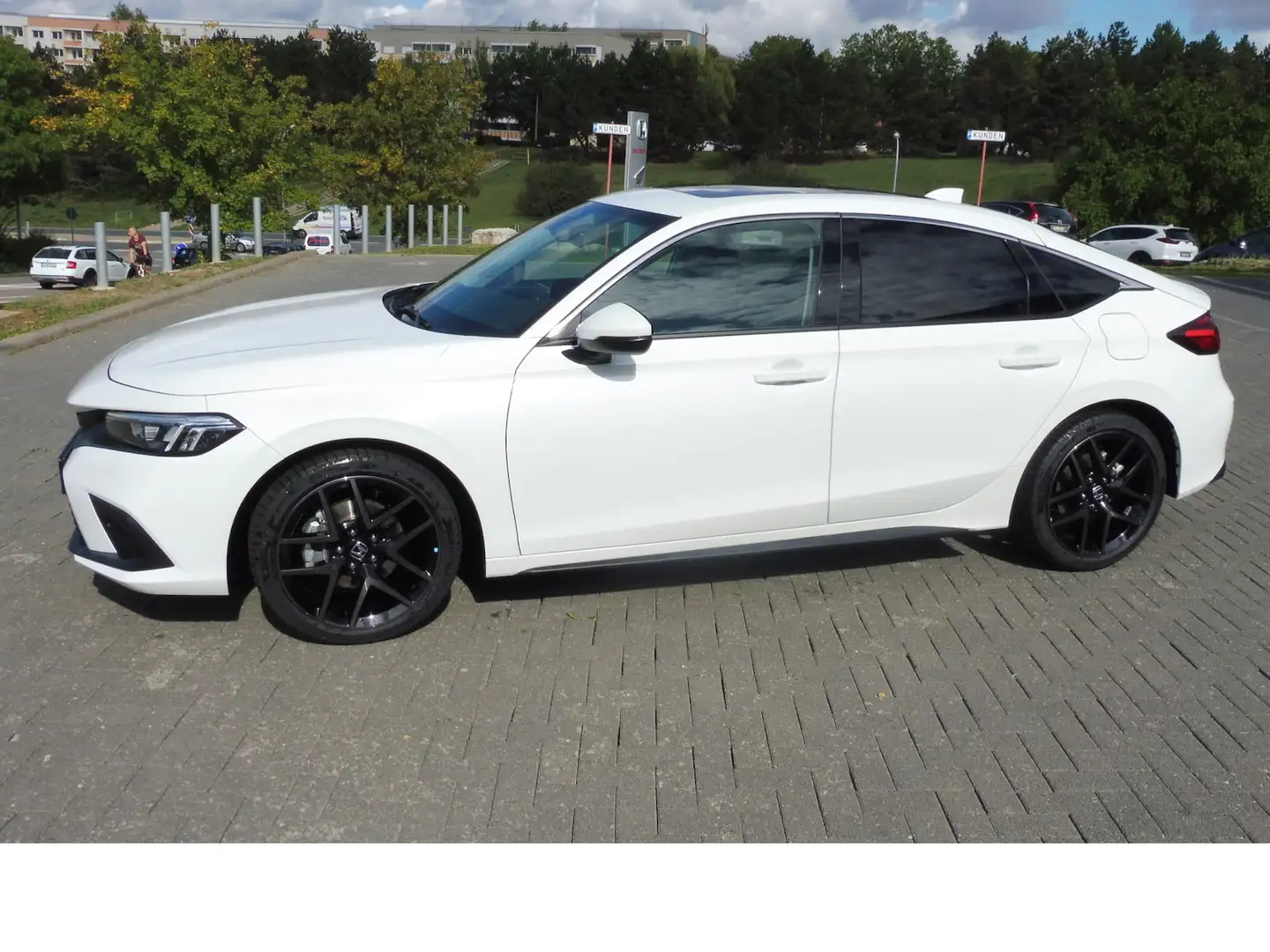 Honda Civic e:HEV 2,0 i-MMD Hybrid Advance Blanc - 1