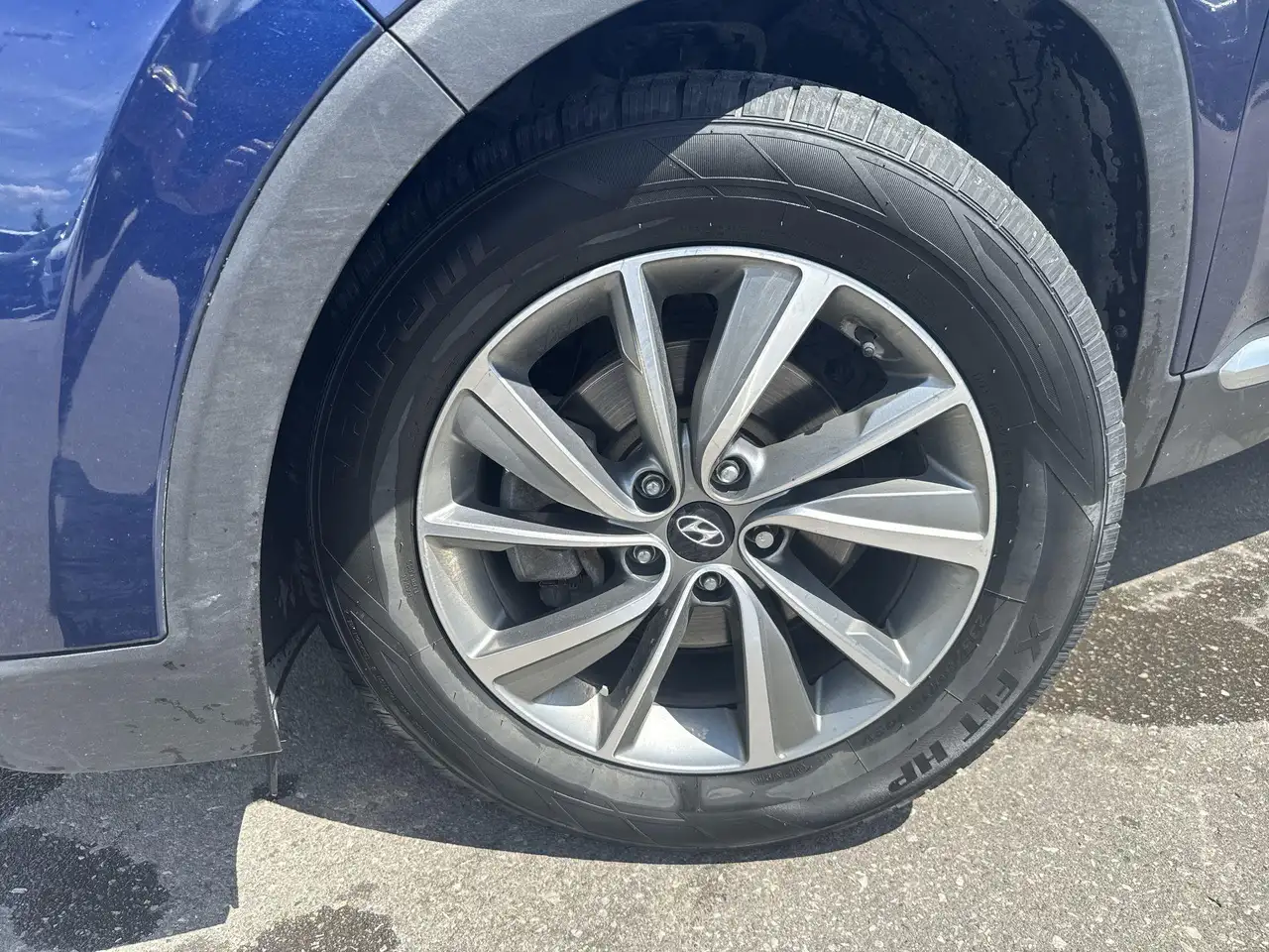 Hyundai SANTA FE снимка Hyundai SANTA FE