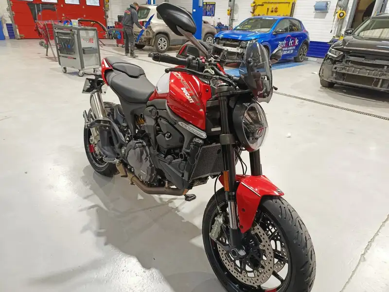 Ducati Monster 937 - foto 3