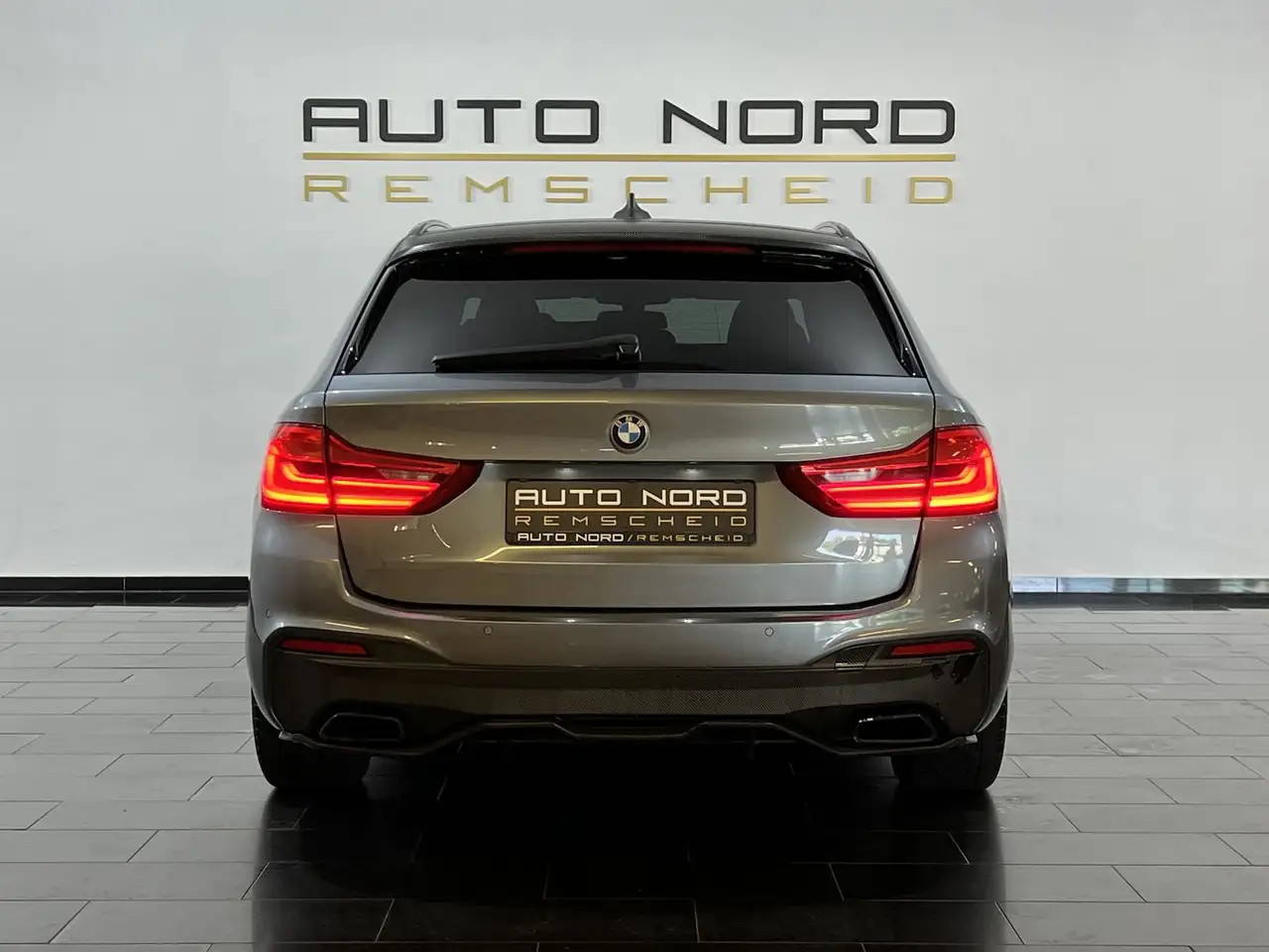 BMW 540i XDRIVE TOURING 340CH - M-SPORT - SELLERIE CUIR - 91.000 KMS