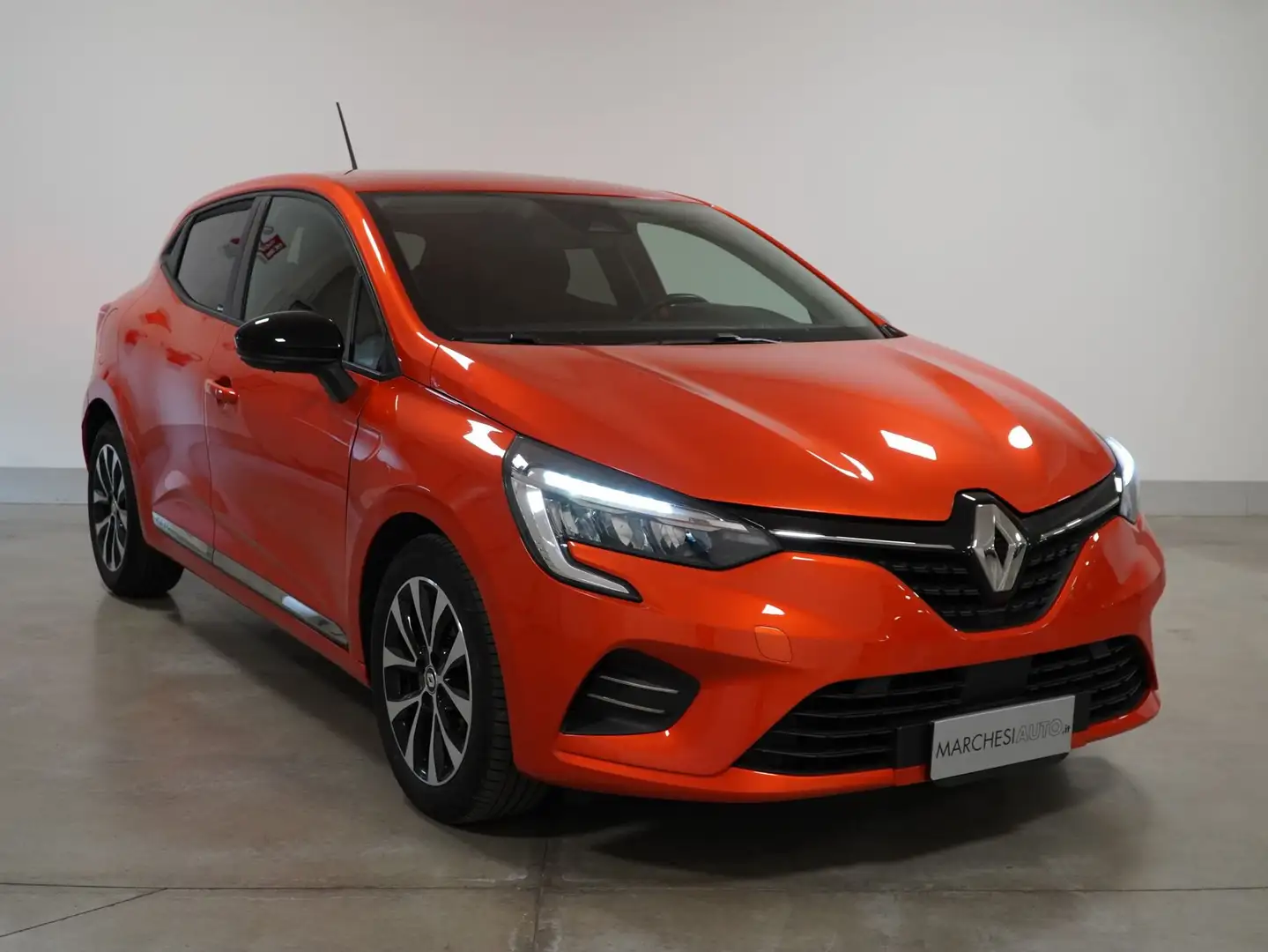 Renault Clio 1.5 blue Dci Business 100cv Arancione - 2