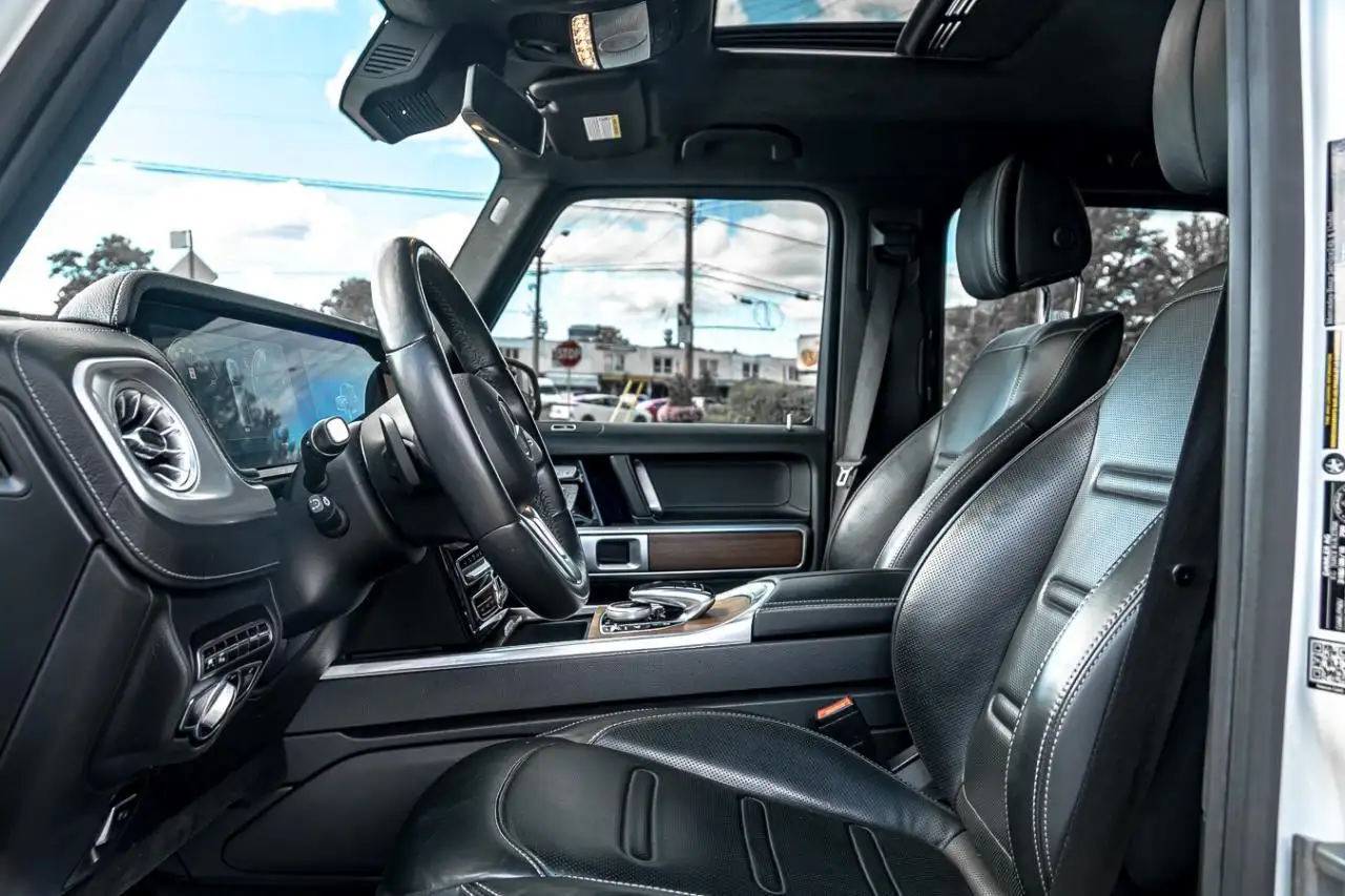 Mercedes-Benz G-Class снимка Mercedes-Benz G-Class