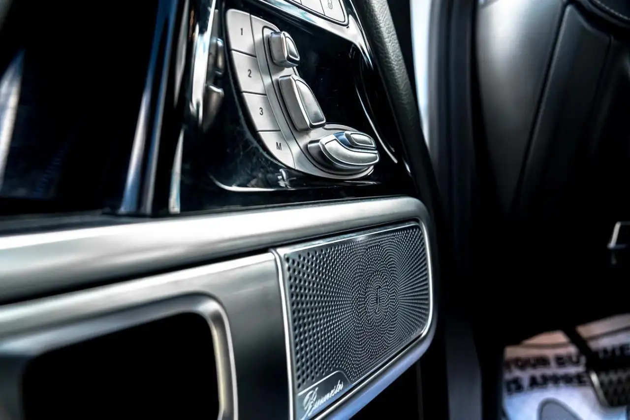 Mercedes-Benz G-Class снимка Mercedes-Benz G-Class