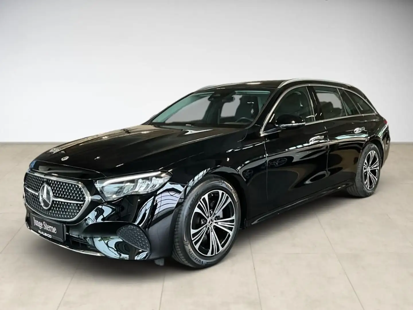 Mercedes-Benz E 220 d Avantgarde T-Modell SpurW PDC SHZ LED Negro - 1