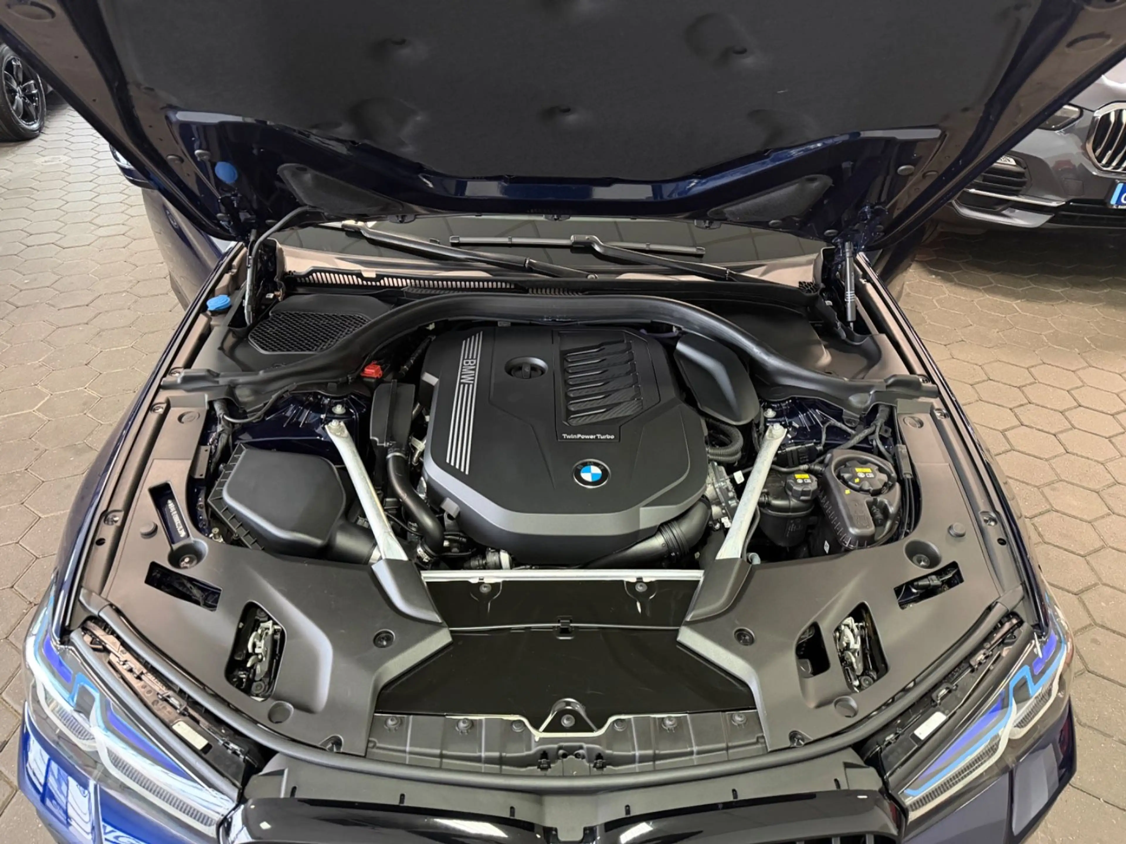 BMW 540 i Lim*M Sport Plus*Laser*Soft-Close*Shadow* — photo 9