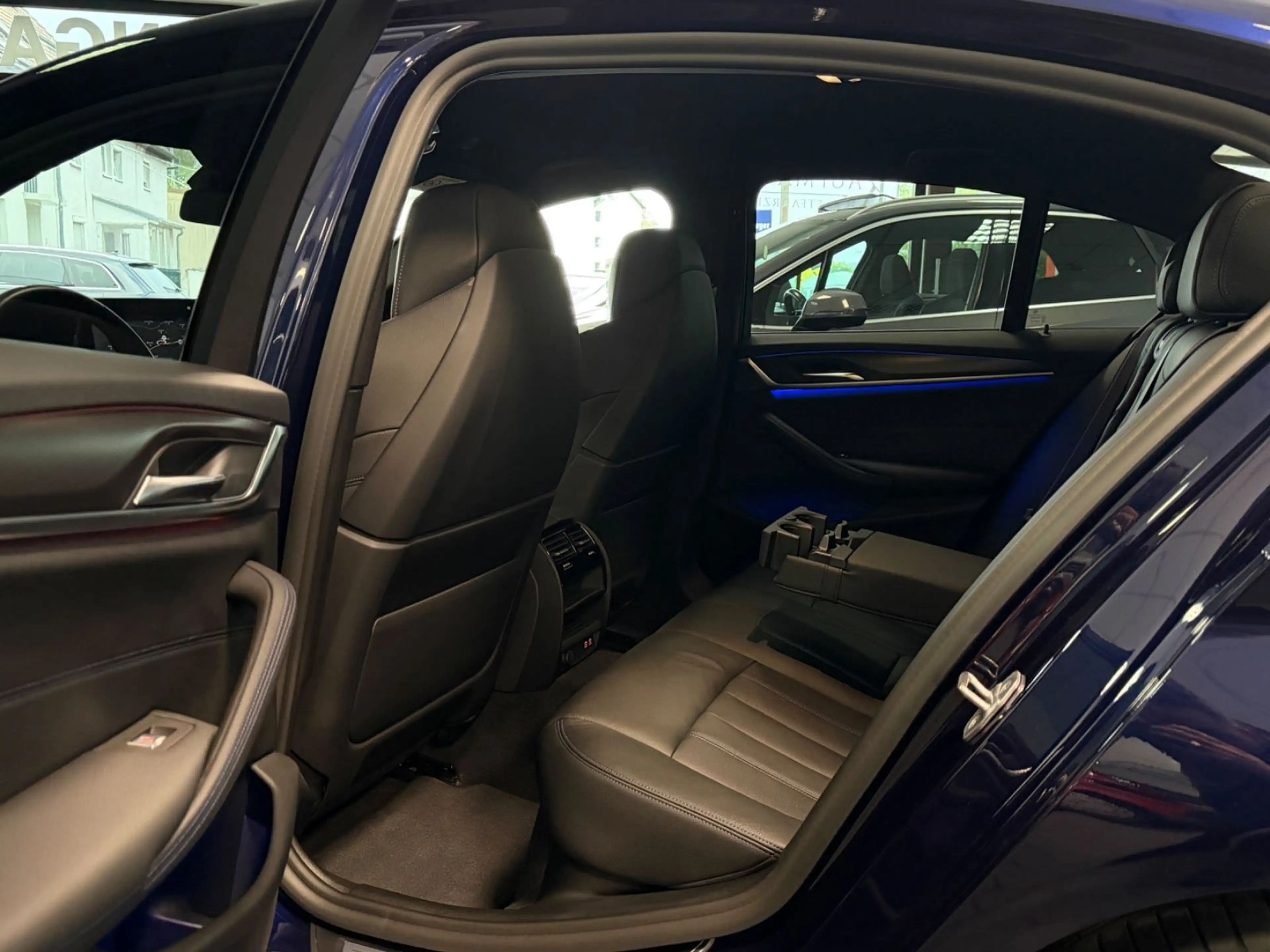 BMW 540 i Lim*M Sport Plus*Laser*Soft-Close*Shadow* — photo 15