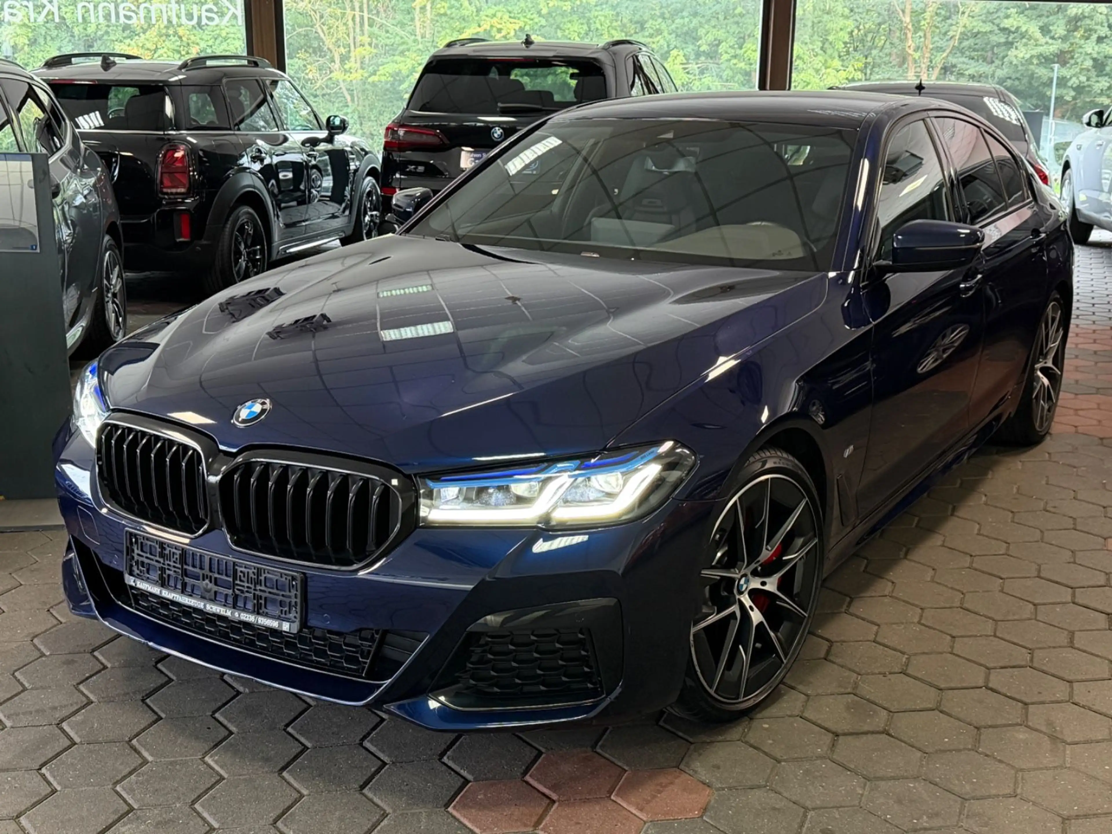 BMW 540 i Lim*M Sport Plus*Laser*Soft-Close*Shadow*