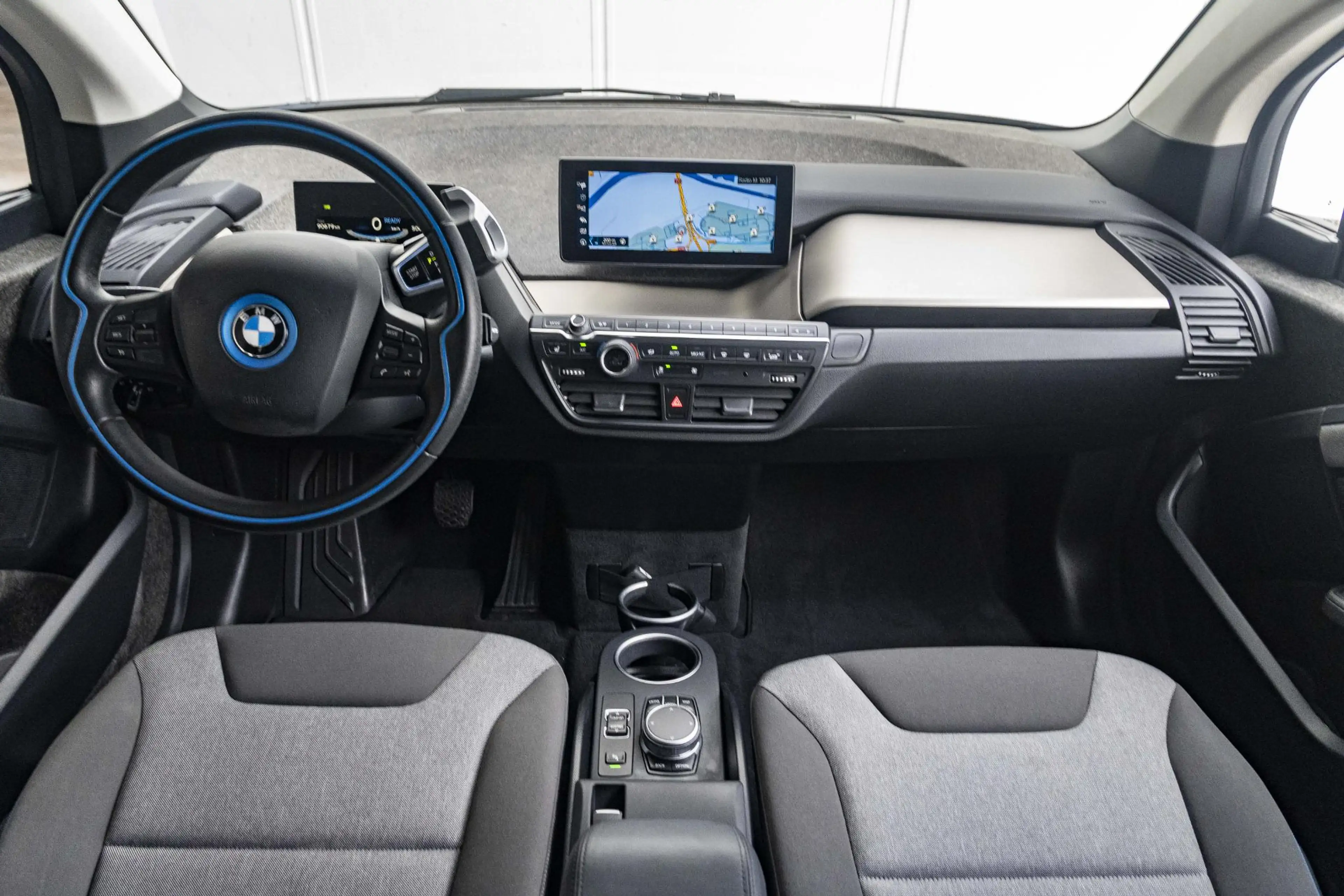 BMW i3 120ah | Executive Edition | Achteruitrijcamera | 2 — photo 3