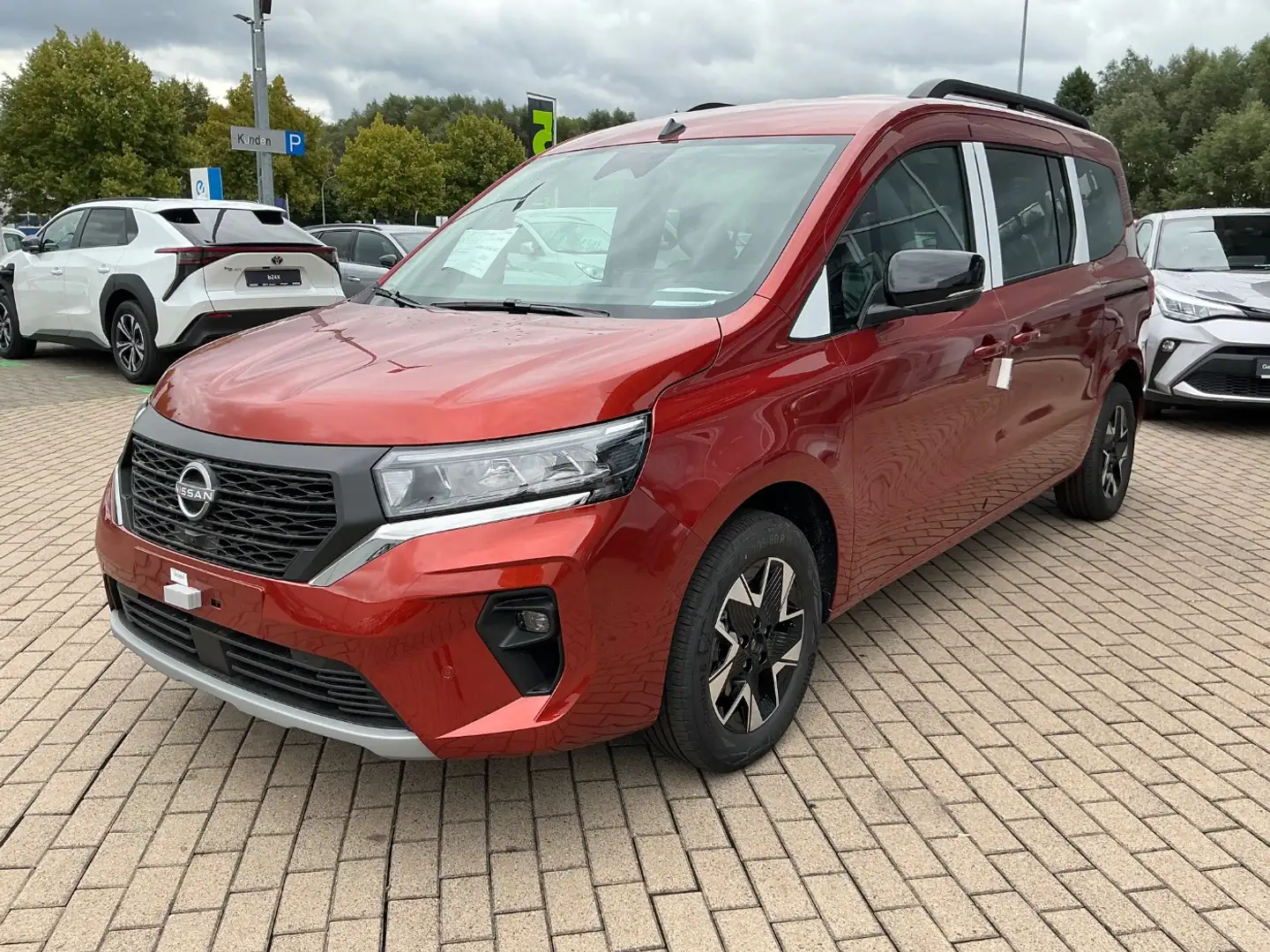 Nissan Townstar Kombi DIG-T 130 L2 Tekna Navi+SHZ+360 - 2