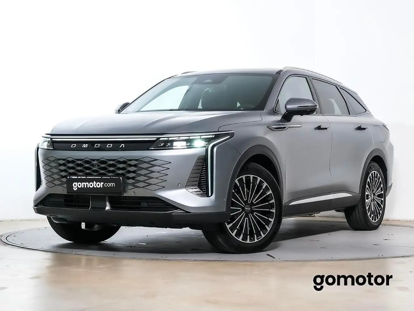 Omoda 9 1.5 TGDI Premium Gris - 1