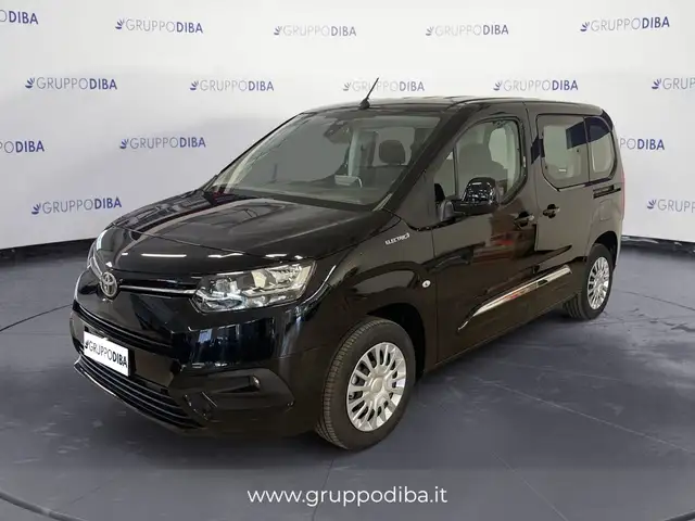 Toyota Verso P.CITY EV L1 50KWH LNG22