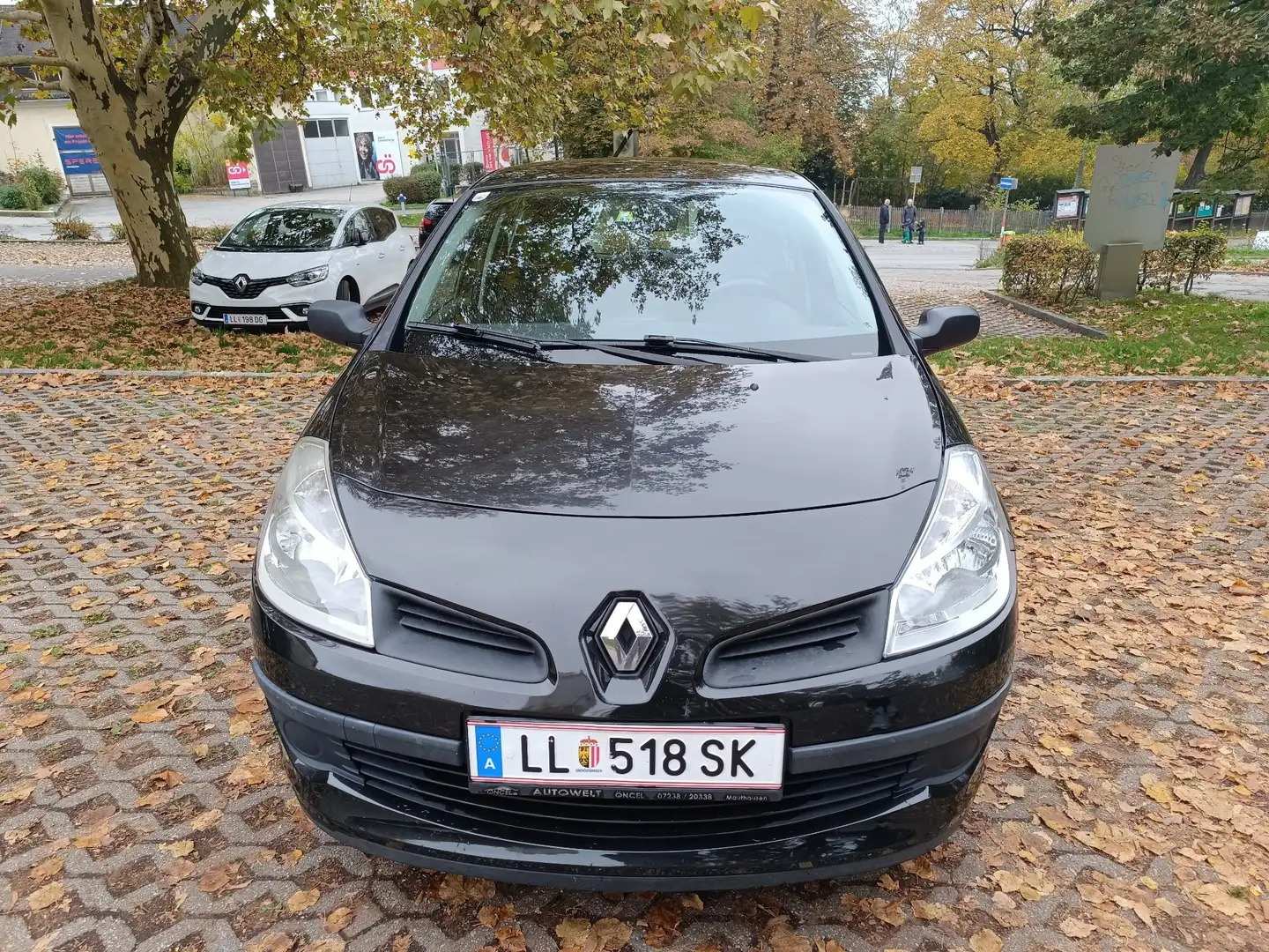 Renault Clio 1.2 16V Authentique - 2
