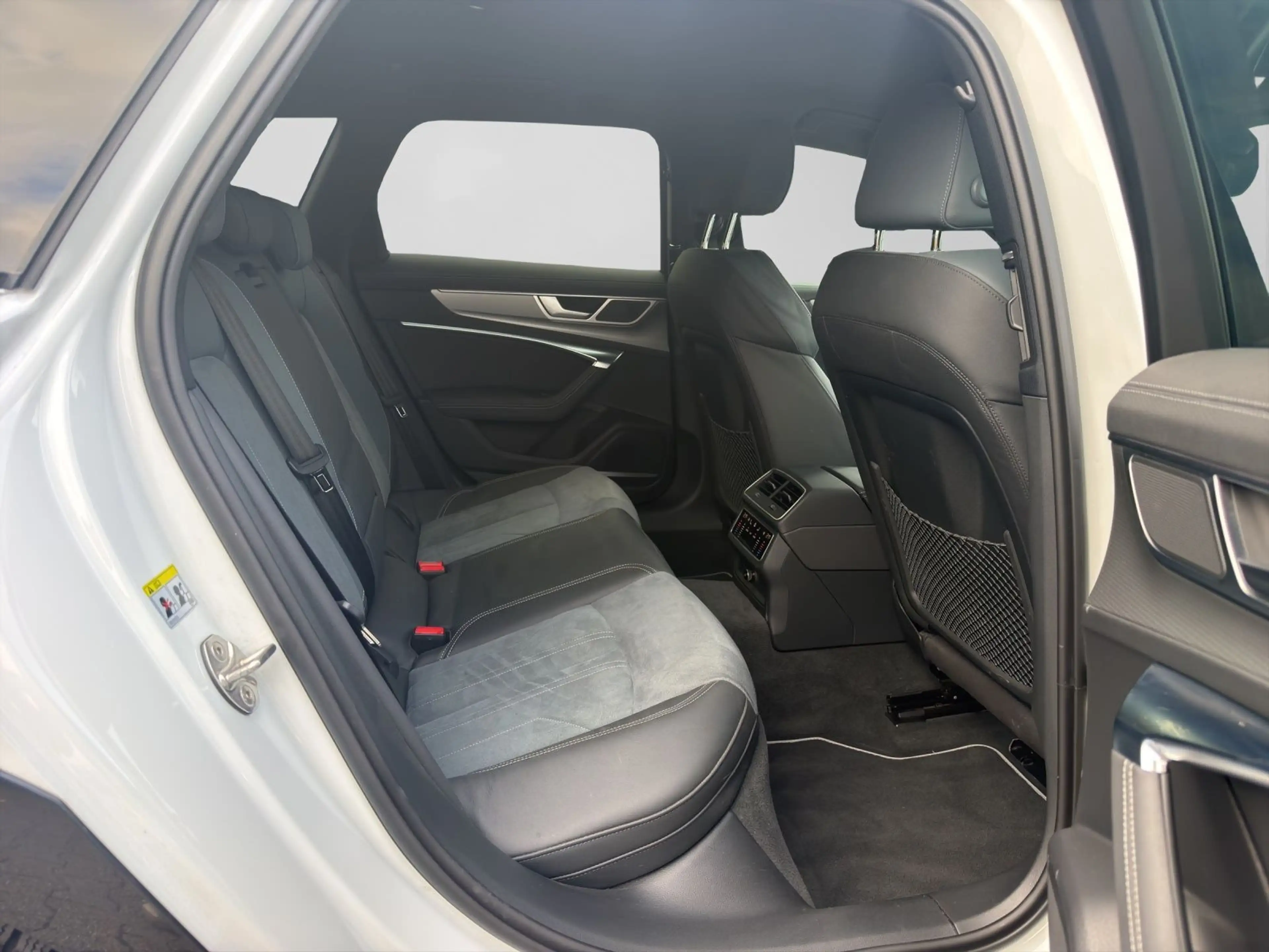 Audi A6 allroad A6 allroad 50 TDI Q NP104 LM21 STHZG HD-MATRIX B — photo 6