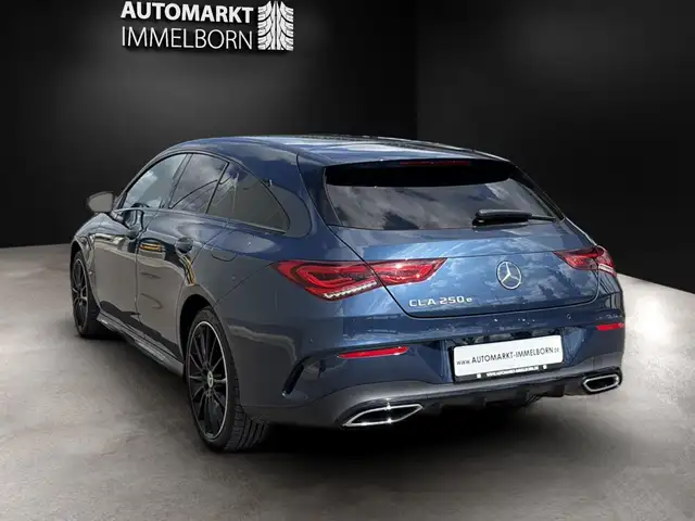 Mercedes-Benz Cla view 10