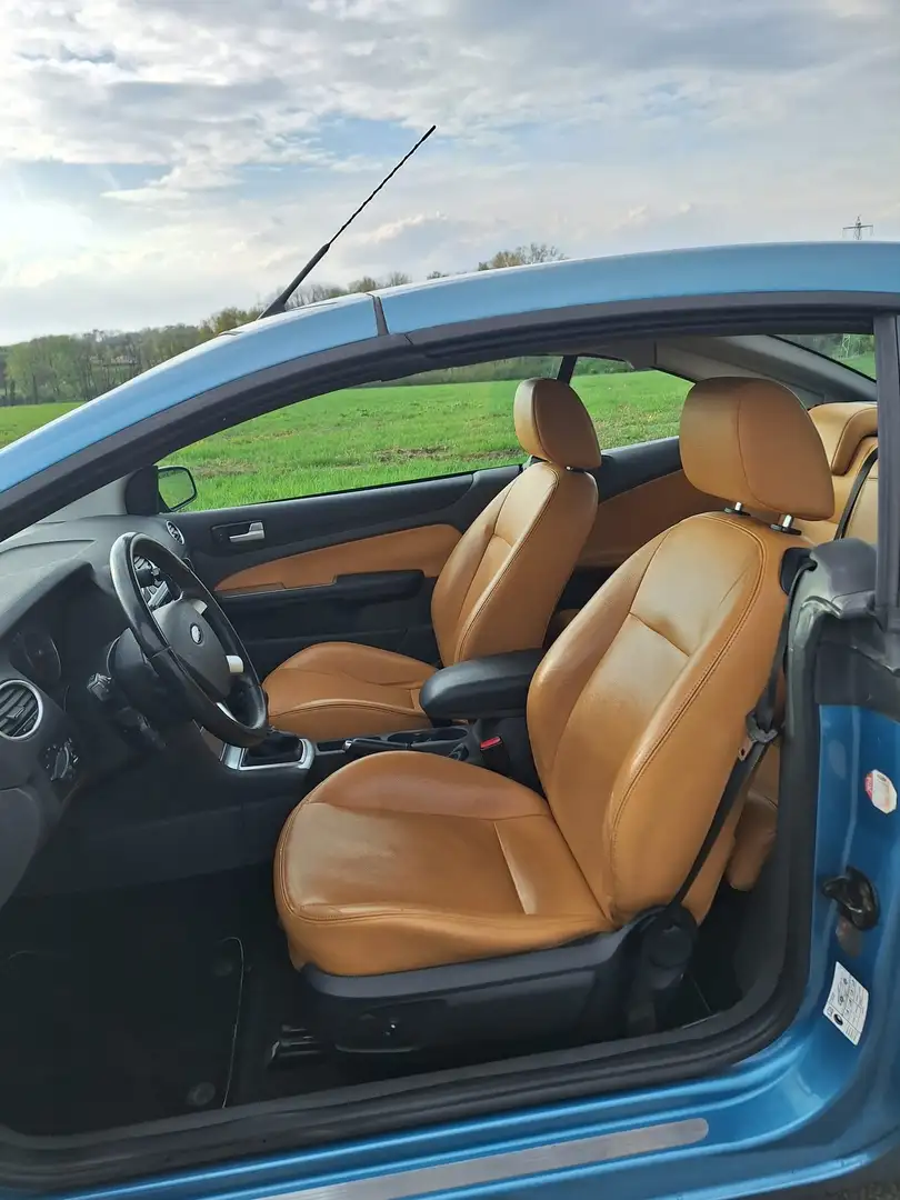 Ford Focus CC Focus Coupe-Cabriolet 2.0 TDCi DPF Titanium - 2