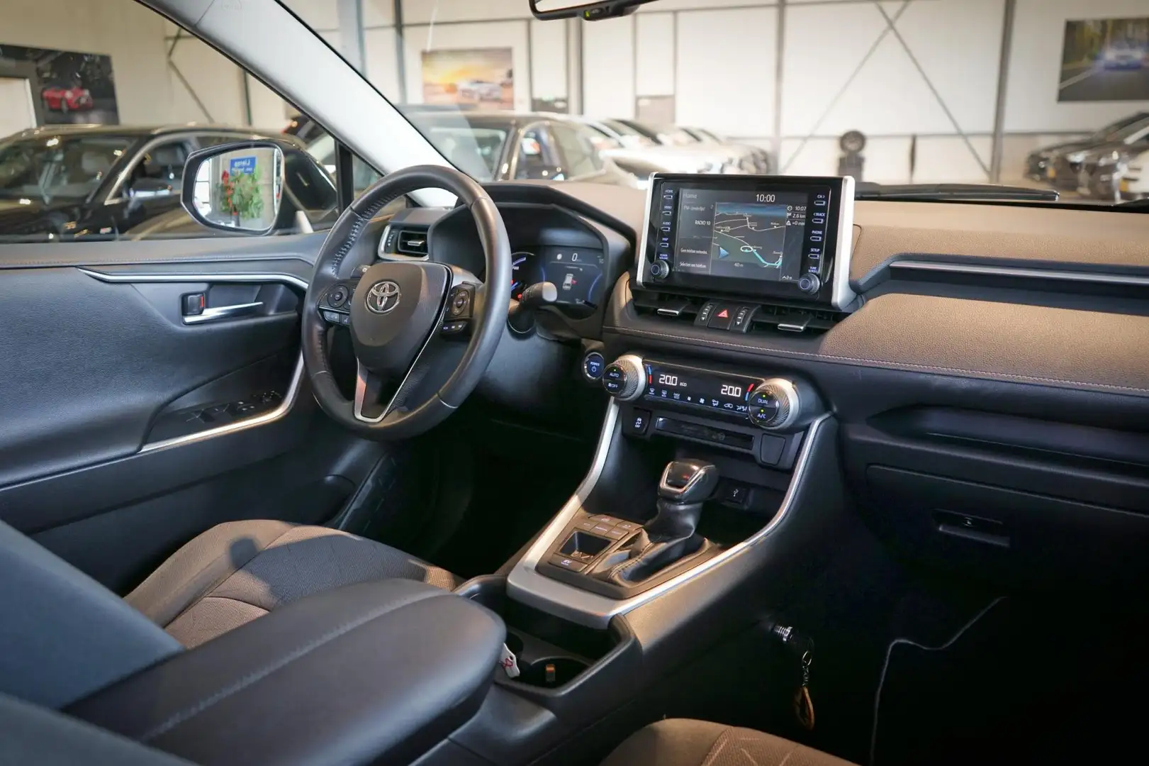 Toyota RAV 4 2.5 Hybrid Active | TREKHAAK | CAMERA | CRUISE CON Noir - 2