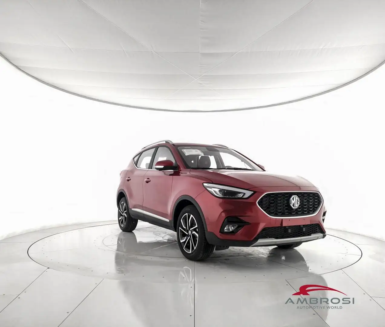MG ZS 1.5L 5MT LUXURY Rojo - 2