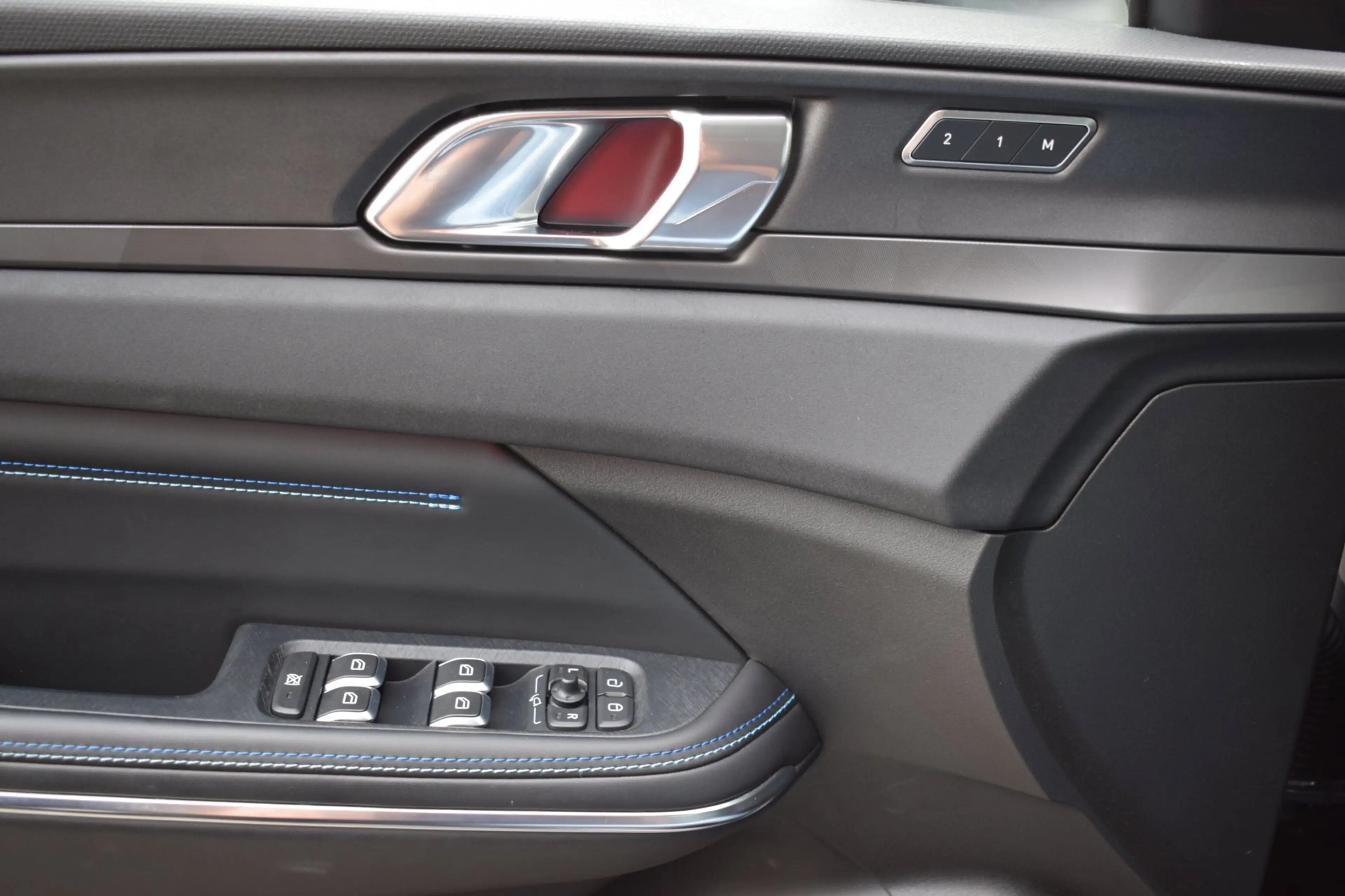 Lynk & Co 01 1.5 PHEV BLACK-EDITION / TREKHAAK / VIRTUAL / 360 — photo 19