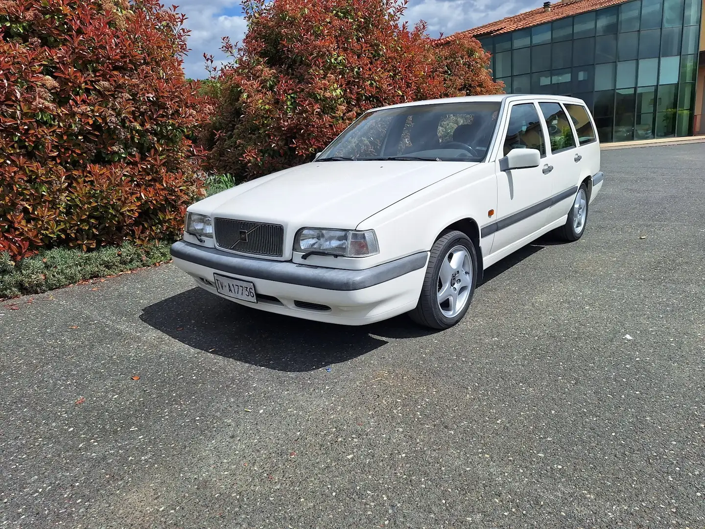 Volvo 855 2.0 T5 - 1