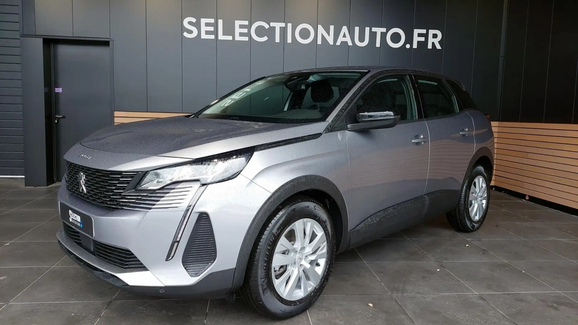 Peugeot 3008 II PureTech 130 S&amp;S EAT8 Active Pack - 1