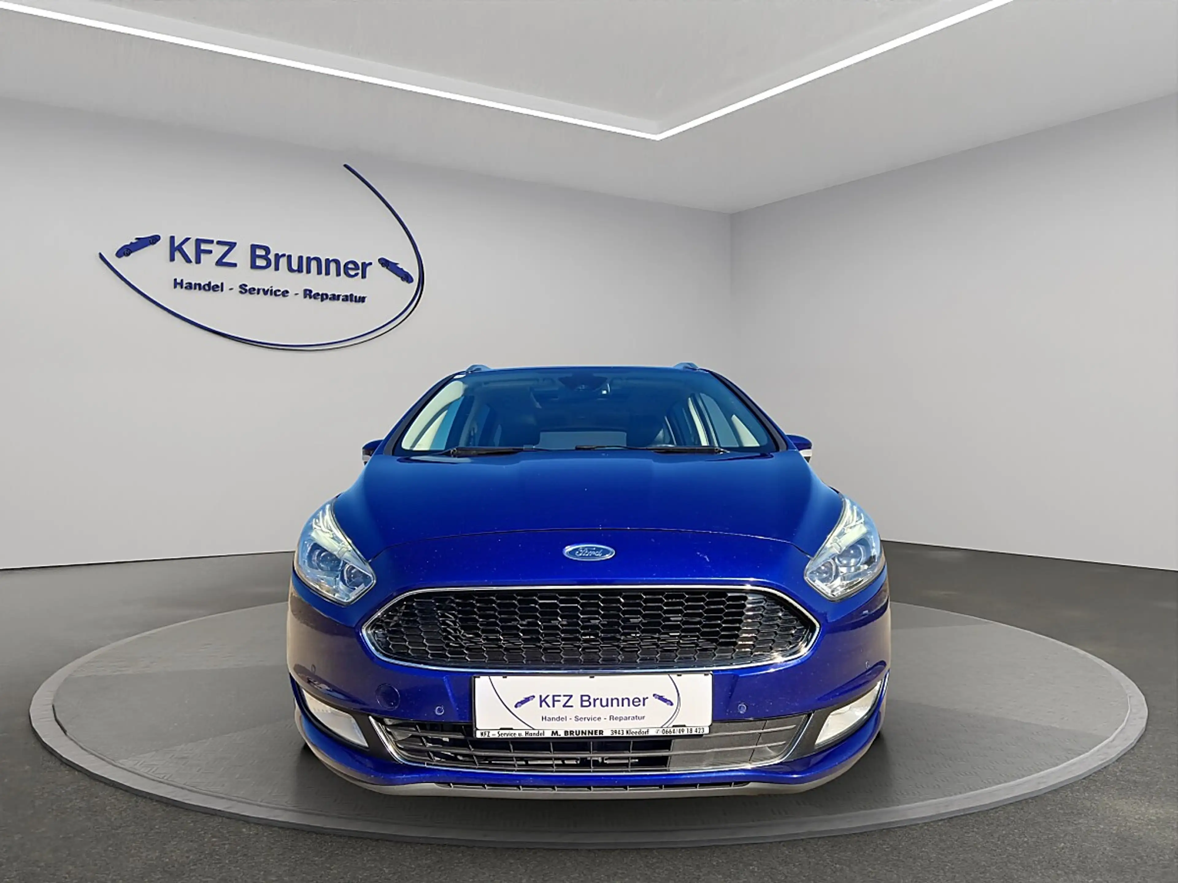 Ford Galaxy **4x4,7-Sitzer,AHK,Pano,LED** — photo 13