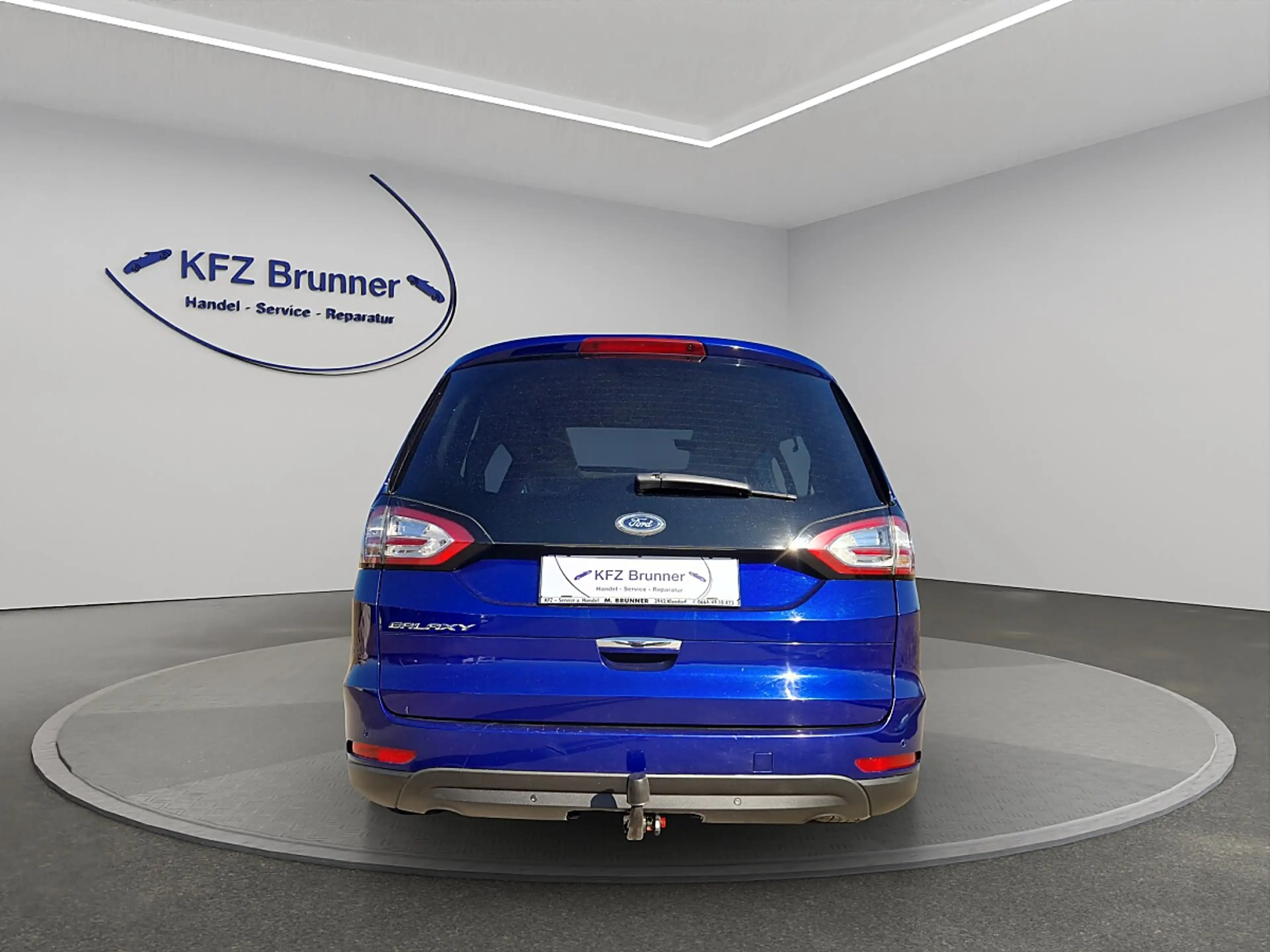 Ford Galaxy **4x4,7-Sitzer,AHK,Pano,LED** — photo 6