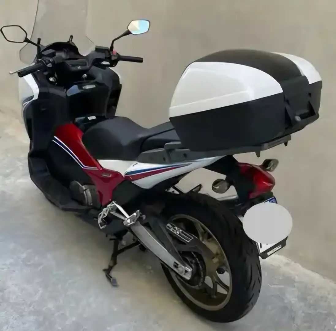 Honda Integra 750s abs Blanco - 2