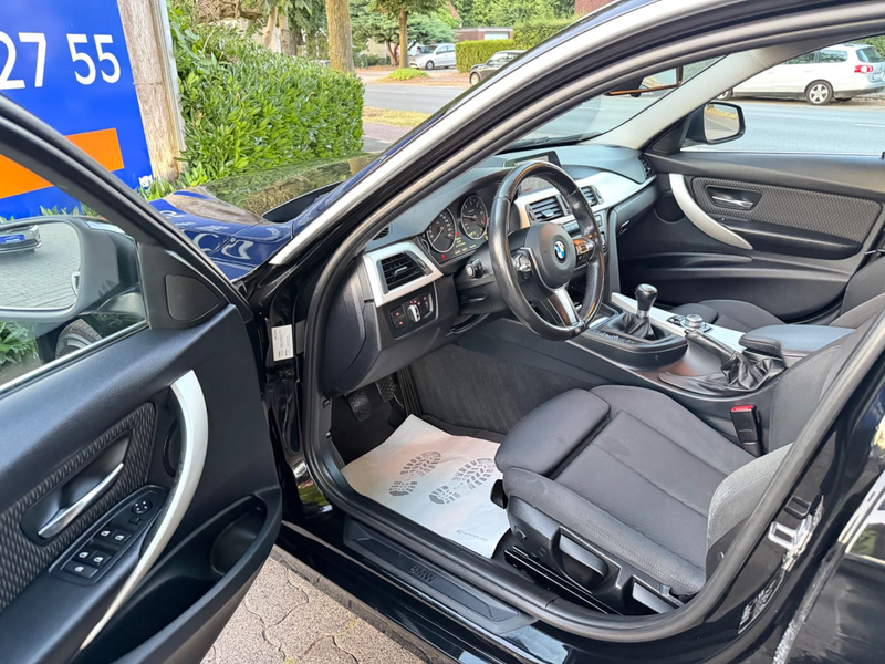 BMW 318 3 Touring 318 d*XENON*NAVI*KLIMATR*ALU*PDC* — photo 10