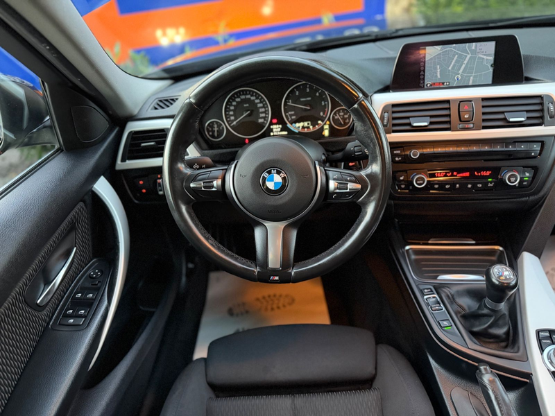 BMW 318 3 Touring 318 d*XENON*NAVI*KLIMATR*ALU*PDC* — photo 14