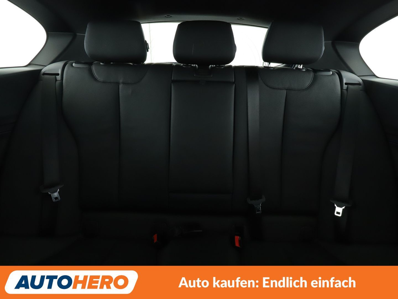 BMW 118 118i Edition M Sport Shadow*NAVI*TEMPO*PDC*SHZ* — photo 15